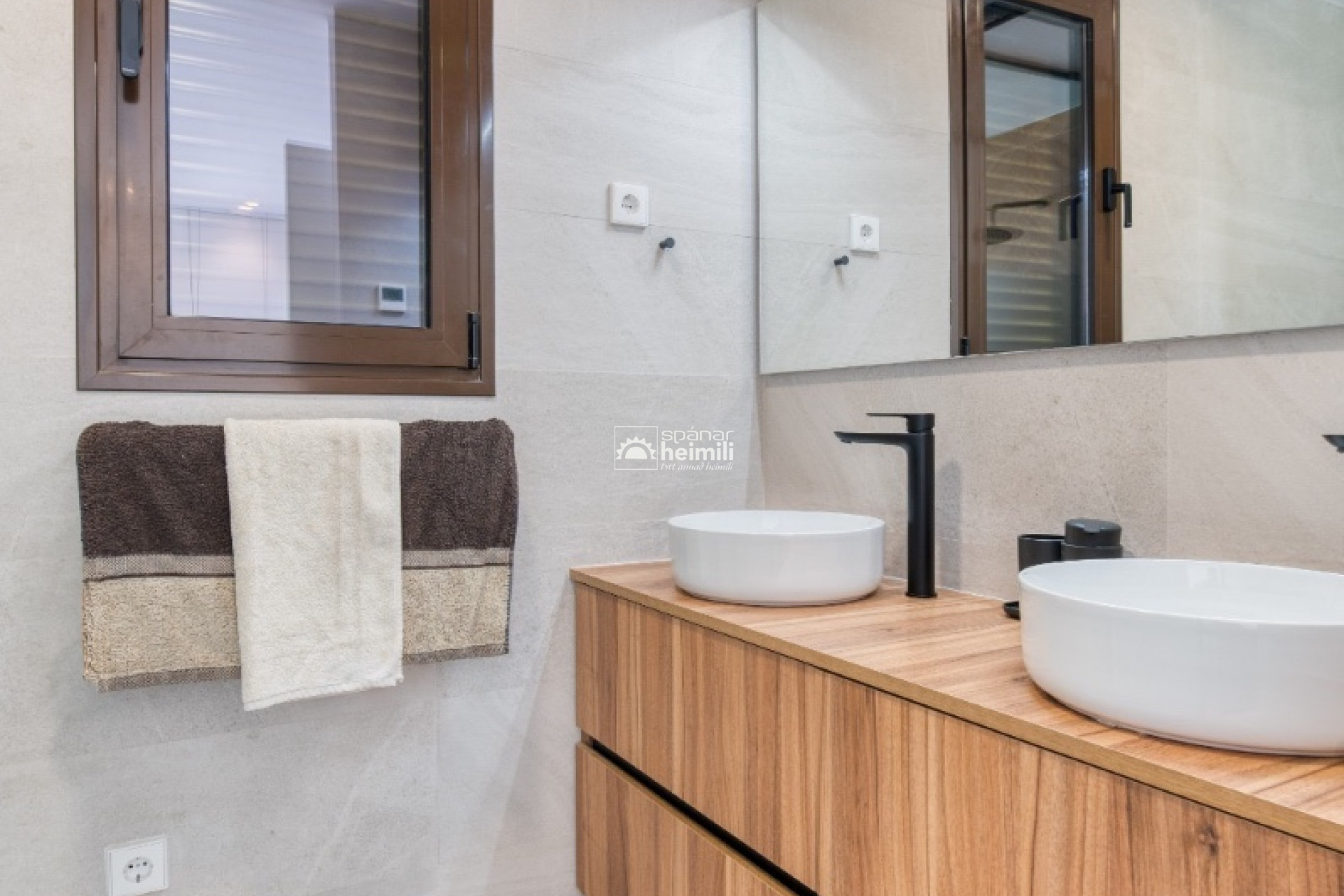 Reventa - Villa -
Santa Rosalia