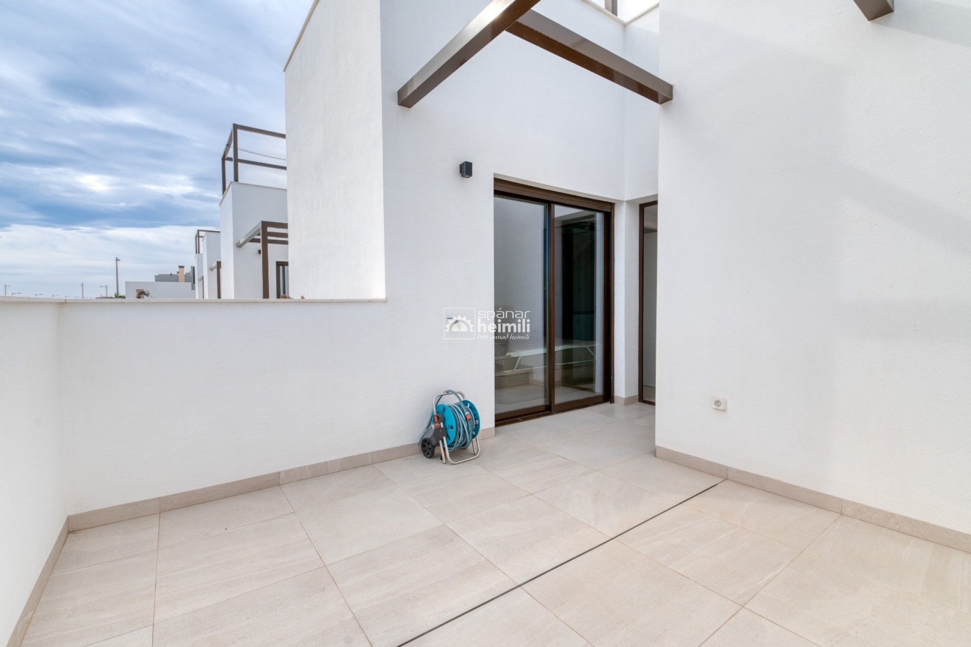 Reventa - Villa -
Santa Rosalia