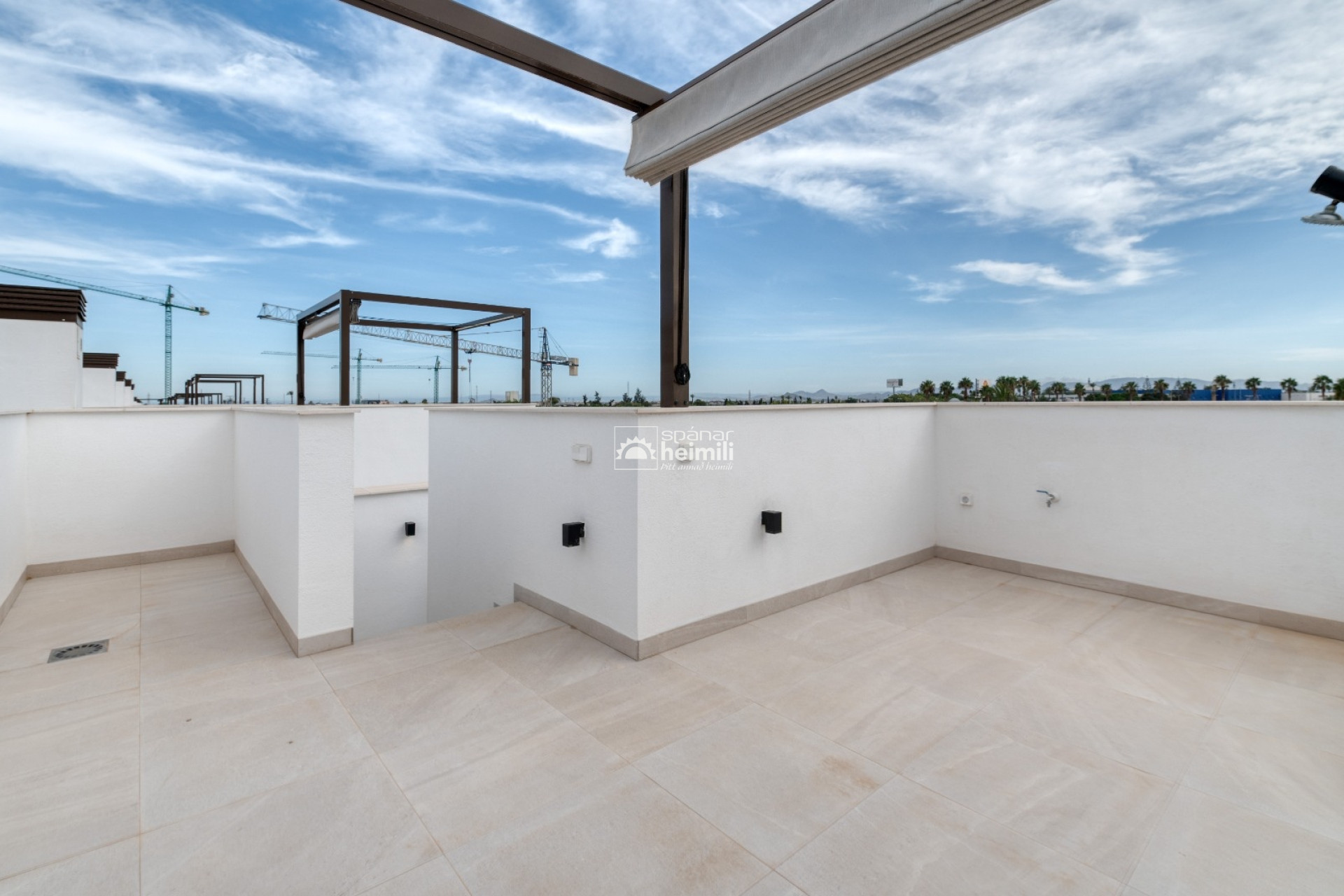 Reventa - Villa -
Santa Rosalia