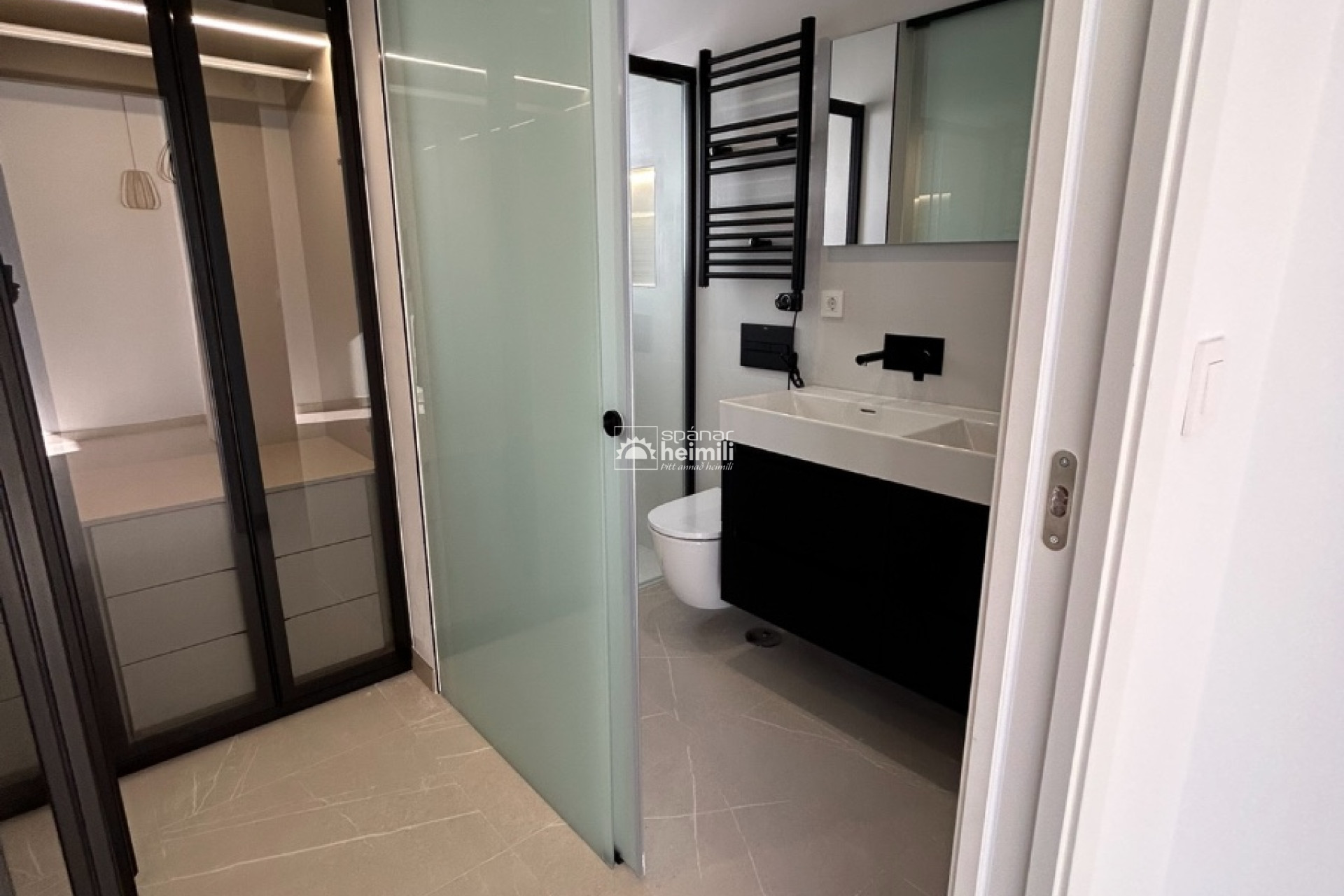 Reventa - Villa -
Santa Rosalia