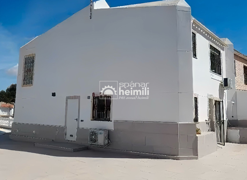 Reventa - Villa -
Torrevieja