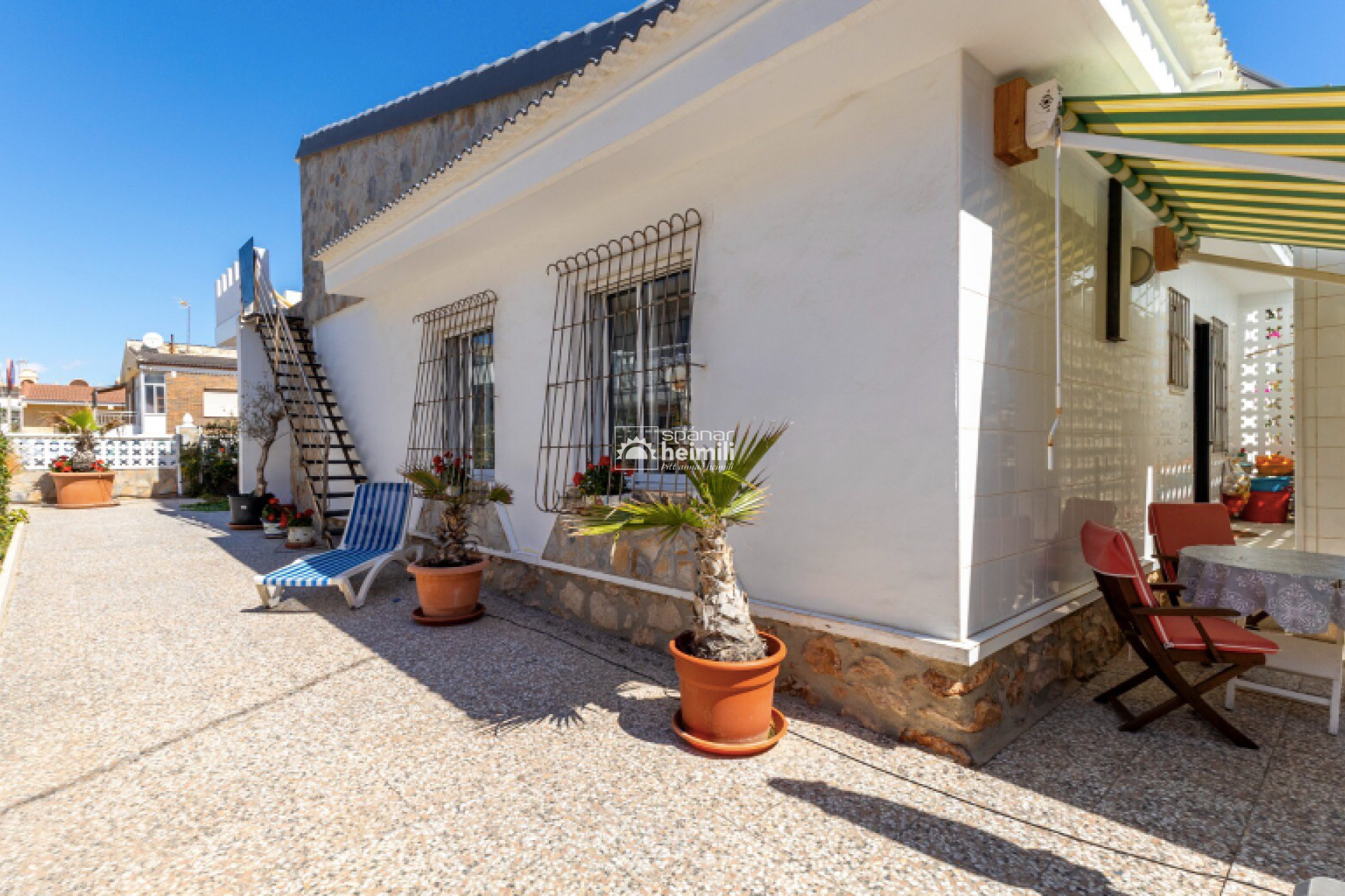 Reventa - Villa -
Torrevieja