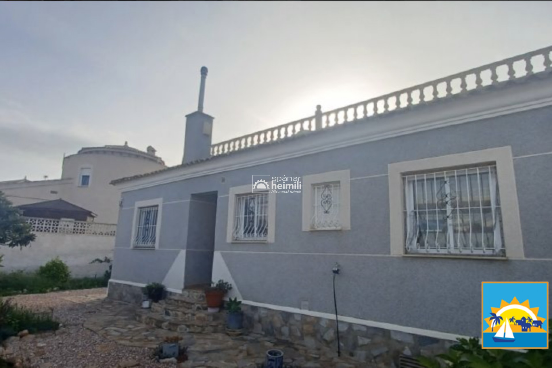 Reventa - Villa -
Torrevieja