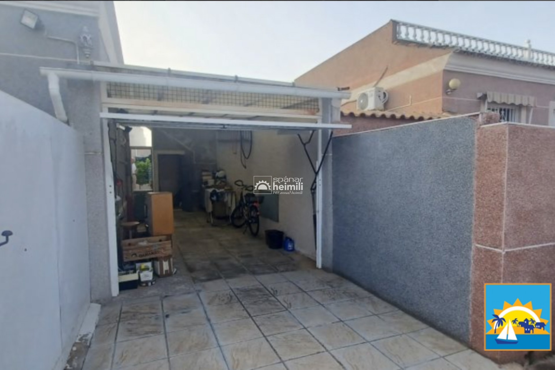 Reventa - Villa -
Torrevieja