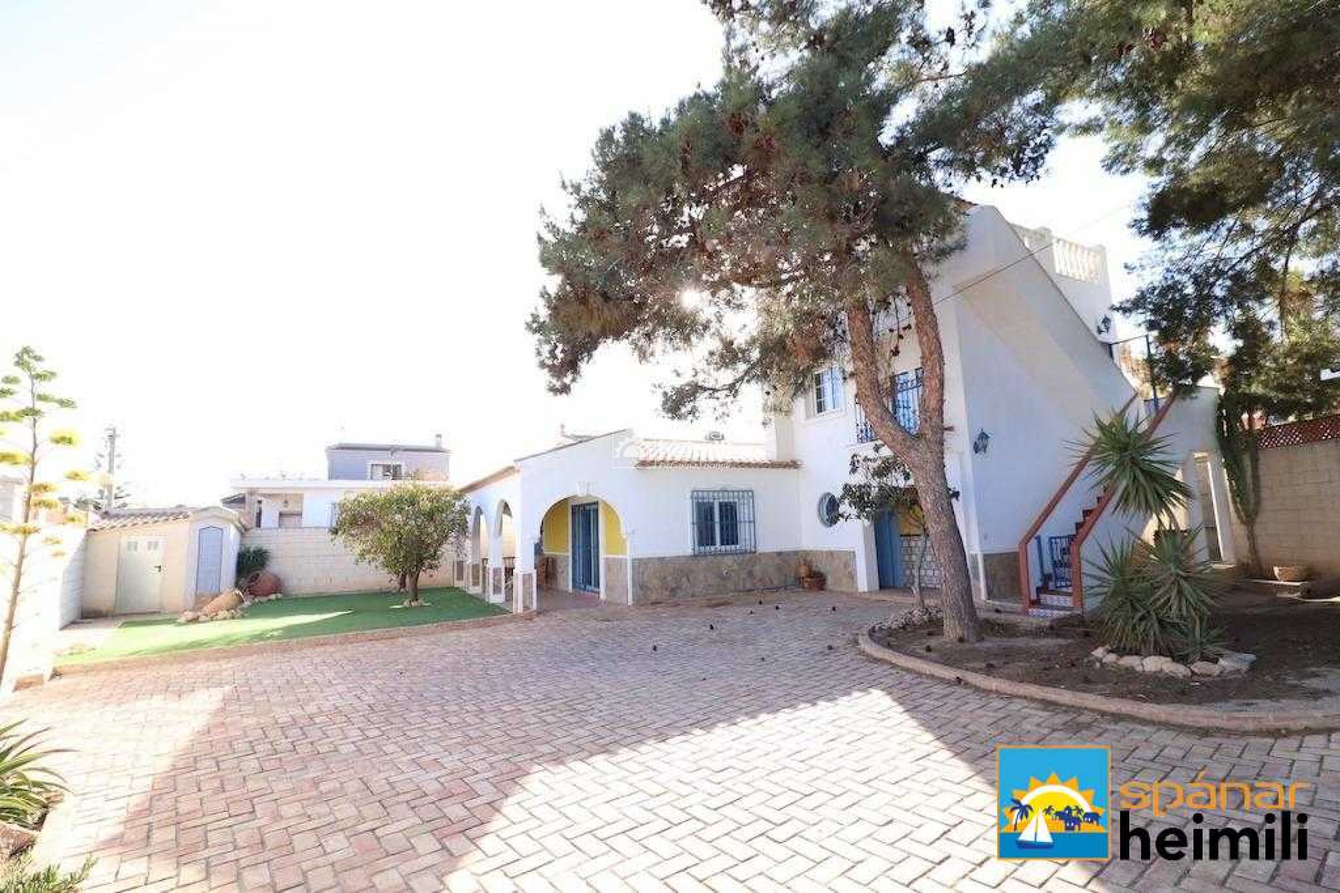 Reventa - Villa -
Villamartin