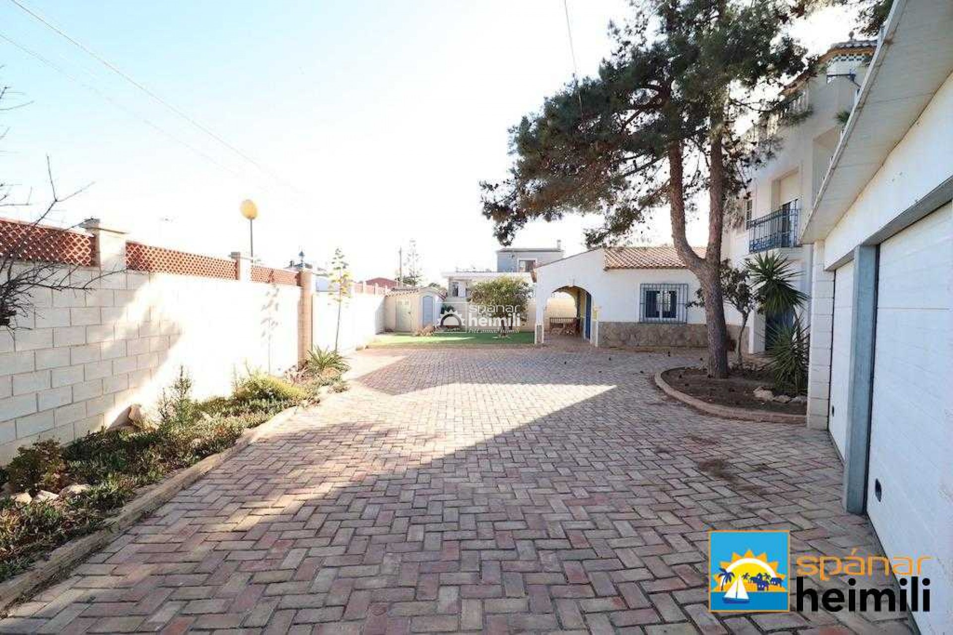 Reventa - Villa -
Villamartin