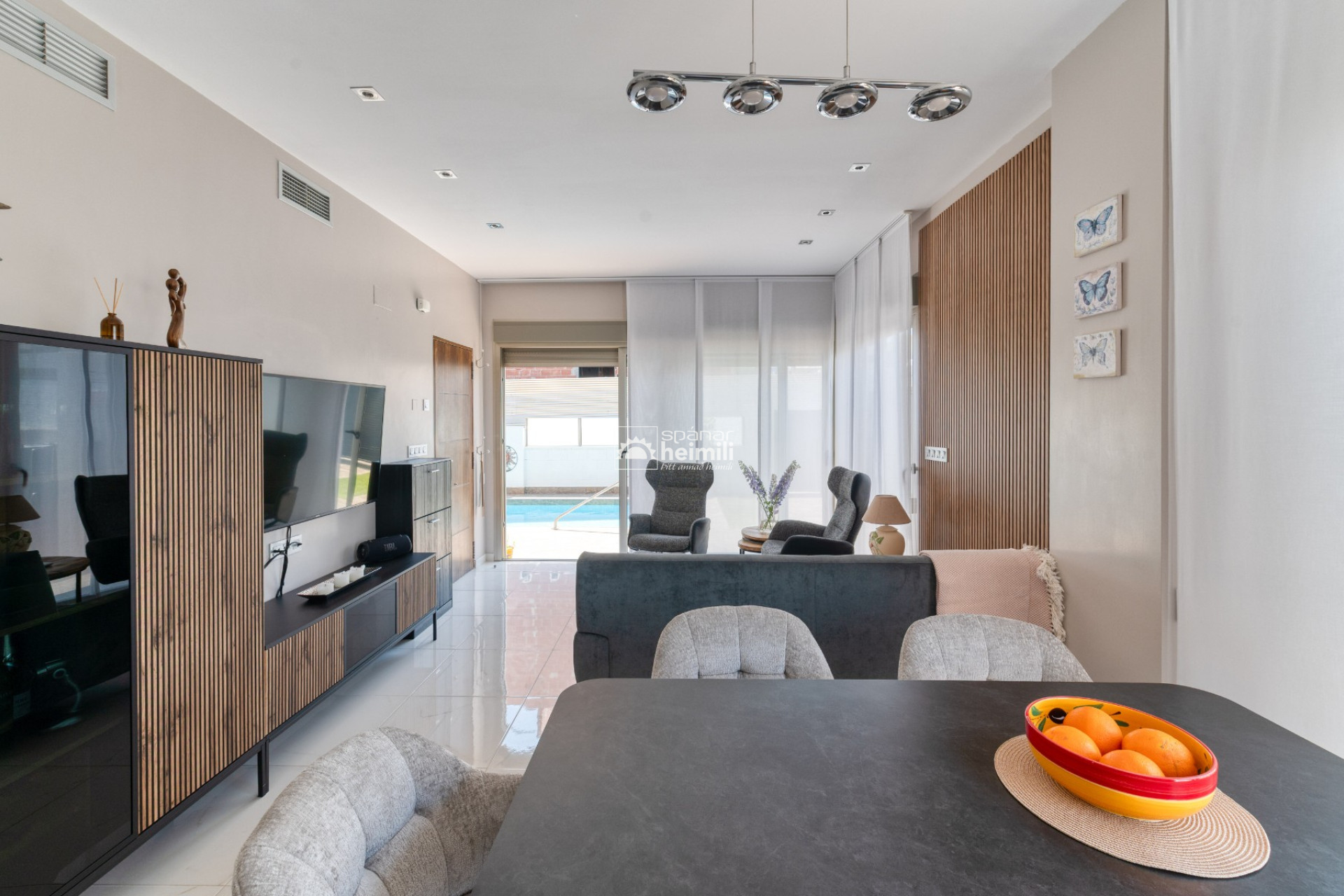 Reventa - Villa -
Villamartin