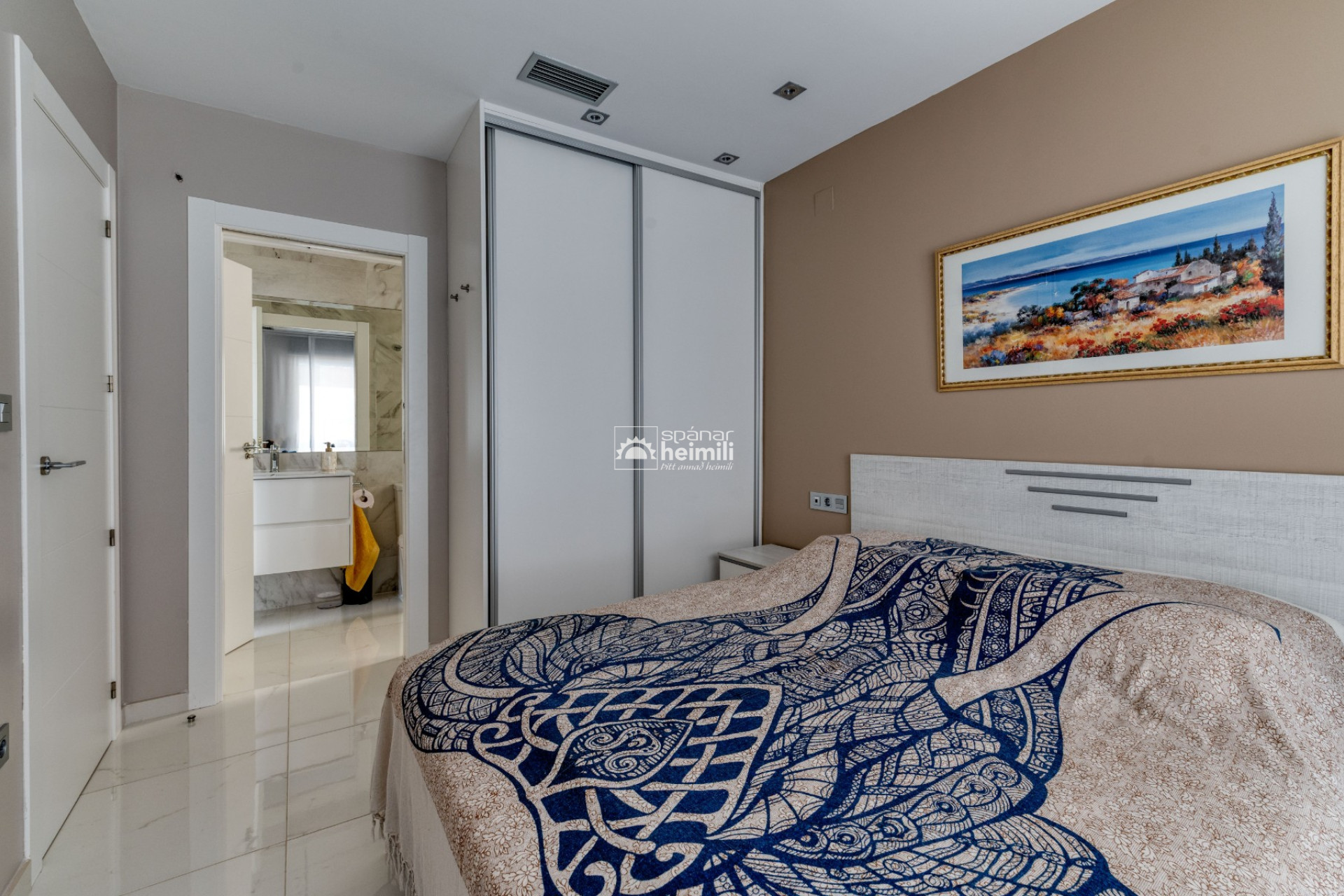 Reventa - Villa -
Villamartin