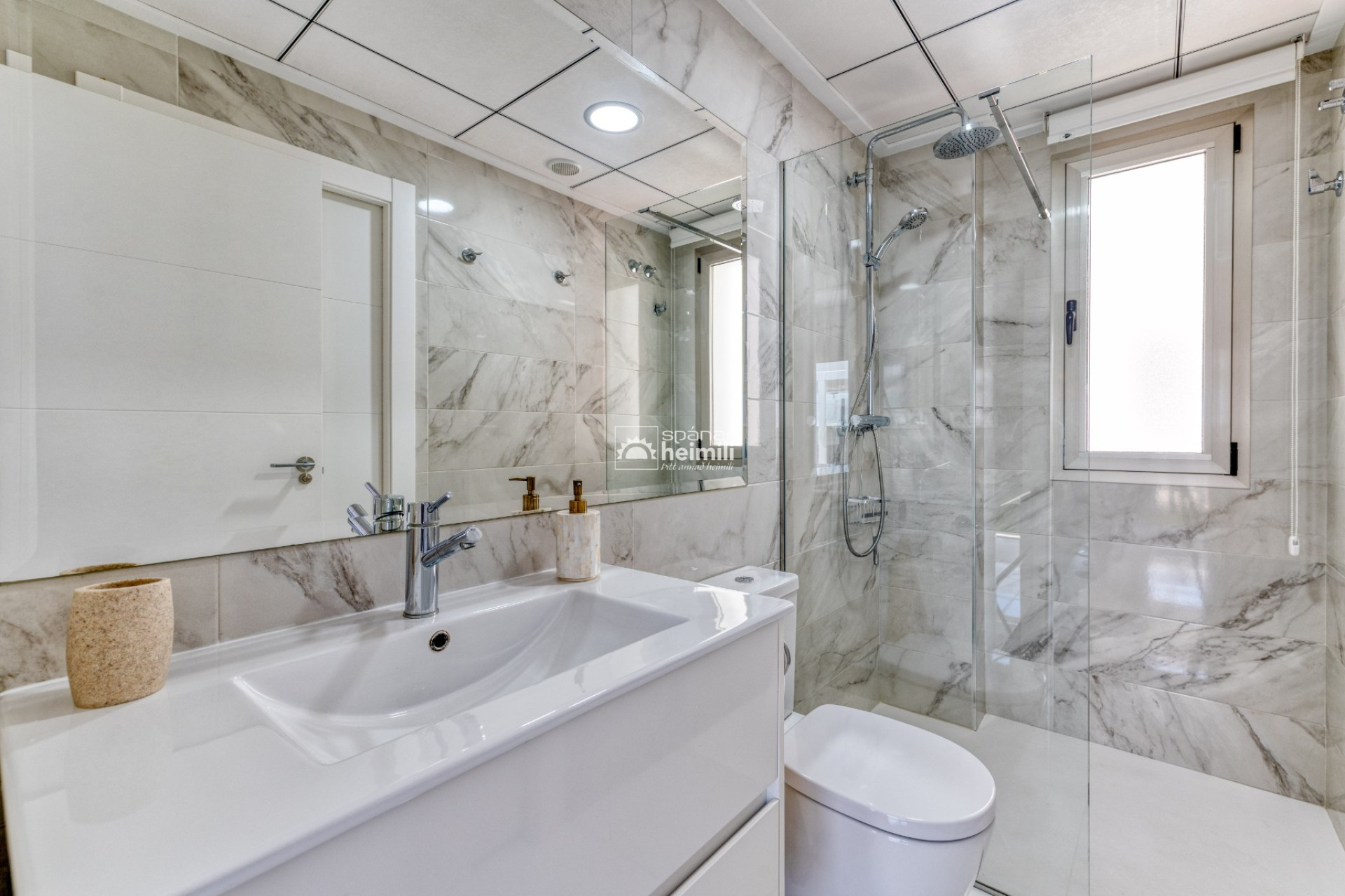 Reventa - Villa -
Villamartin