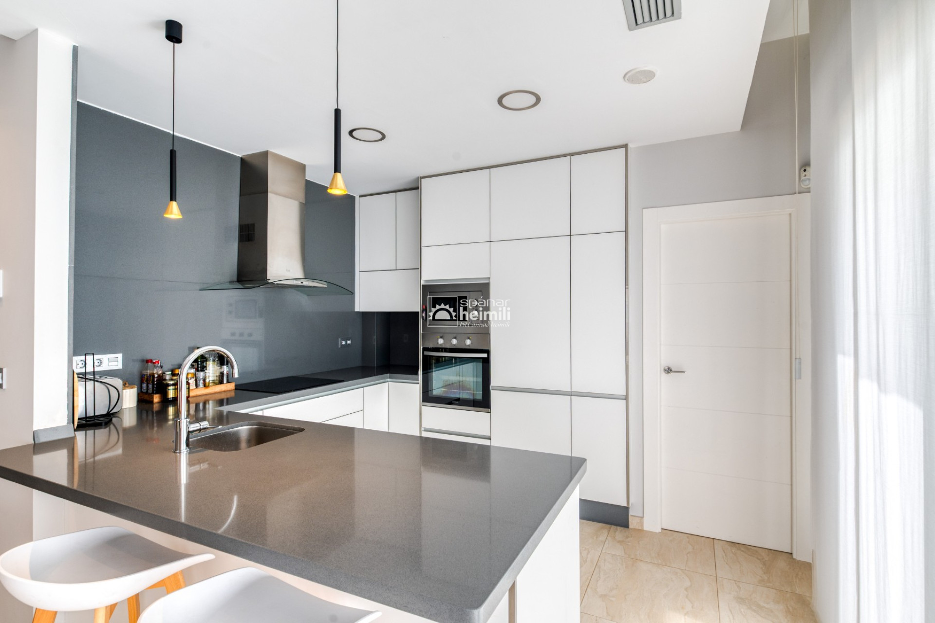 Reventa - Villa -
Villamartin