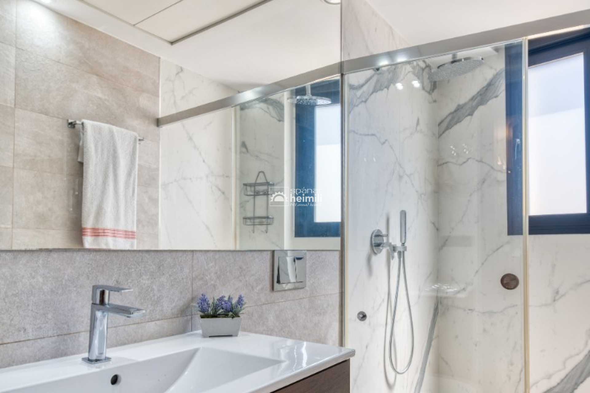 Reventa - Villa -
Villamartin