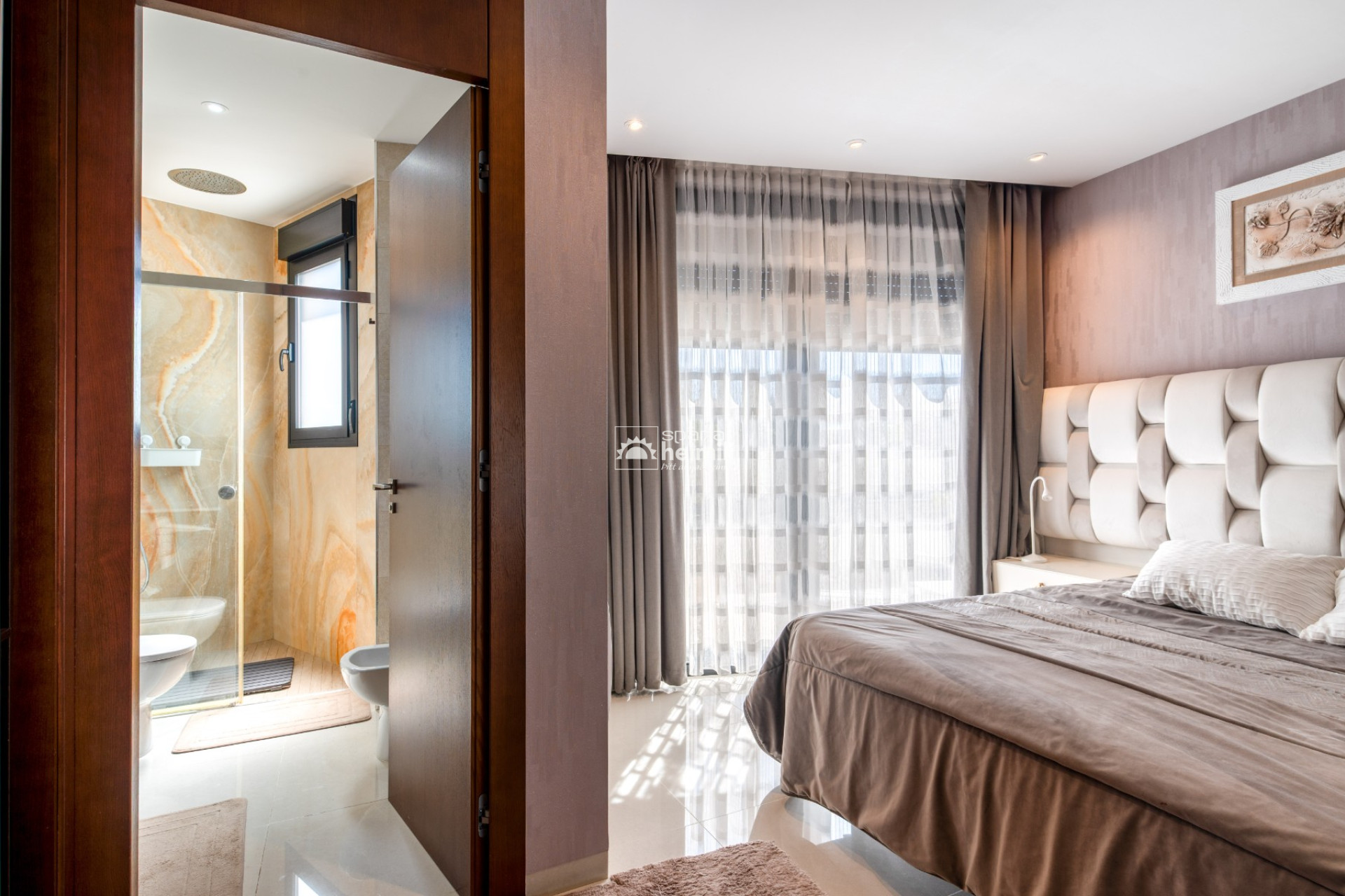 Reventa - Villa -
Villamartin