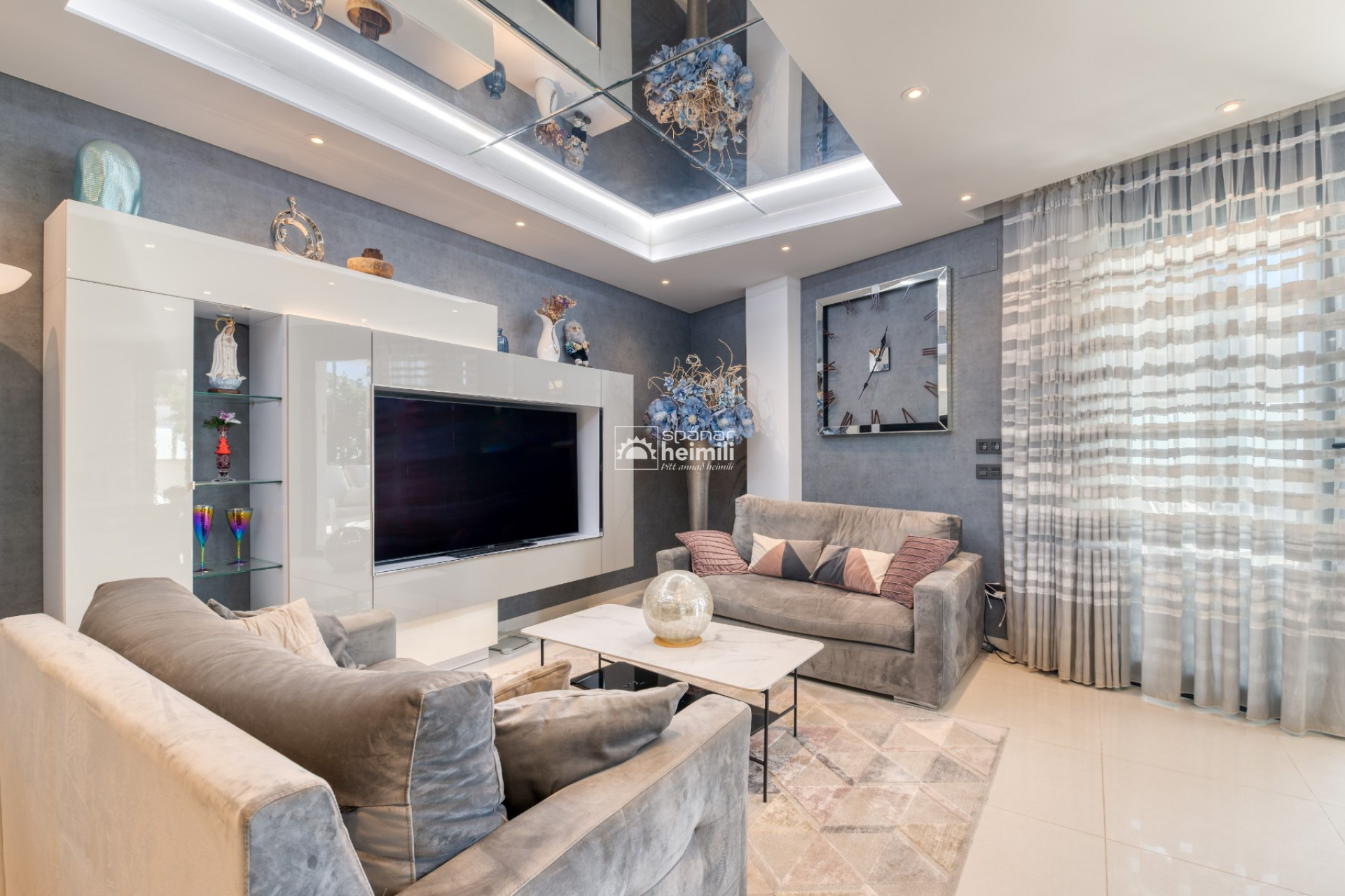 Reventa - Villa -
Villamartin