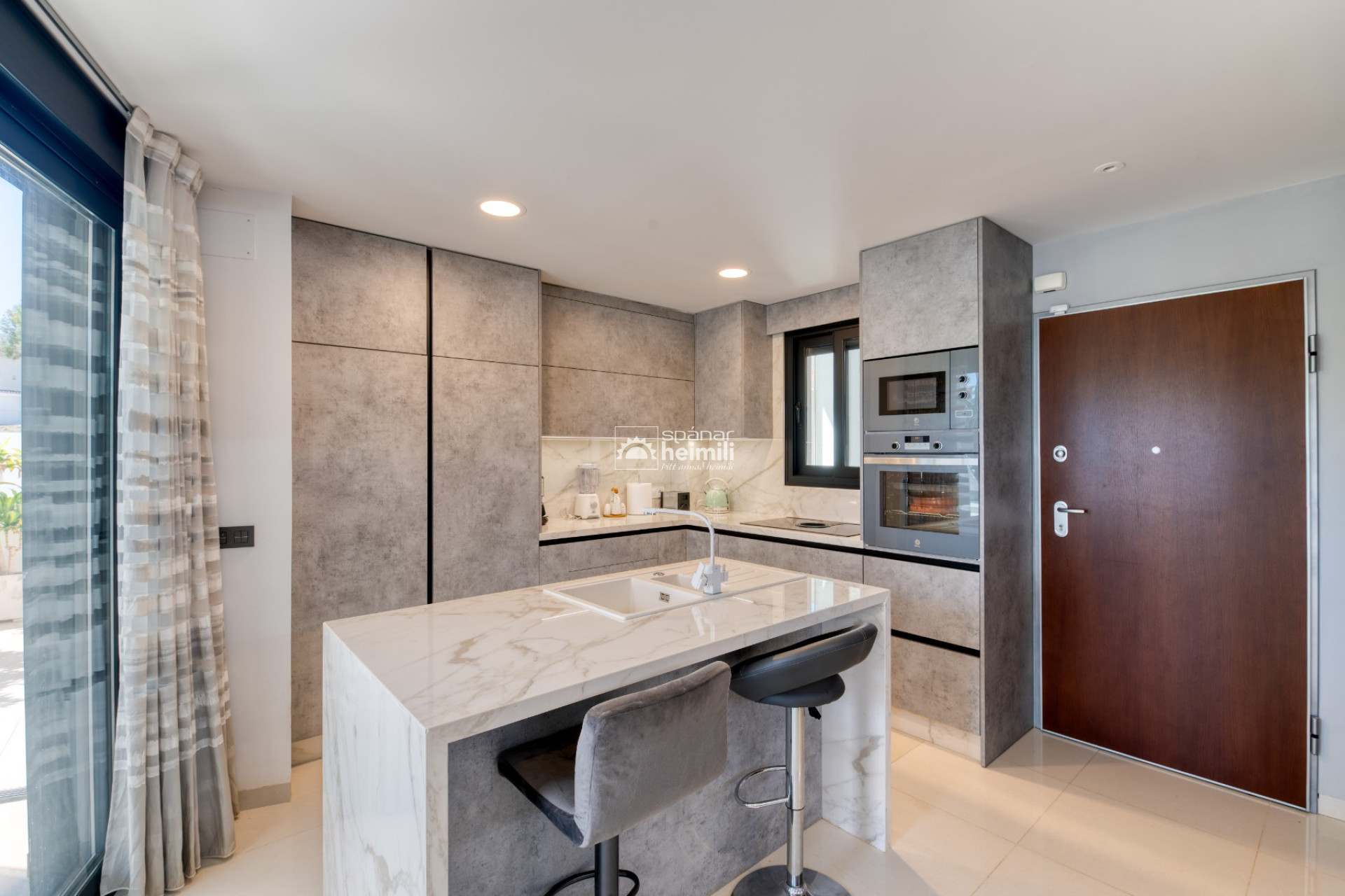 Reventa - Villa -
Villamartin