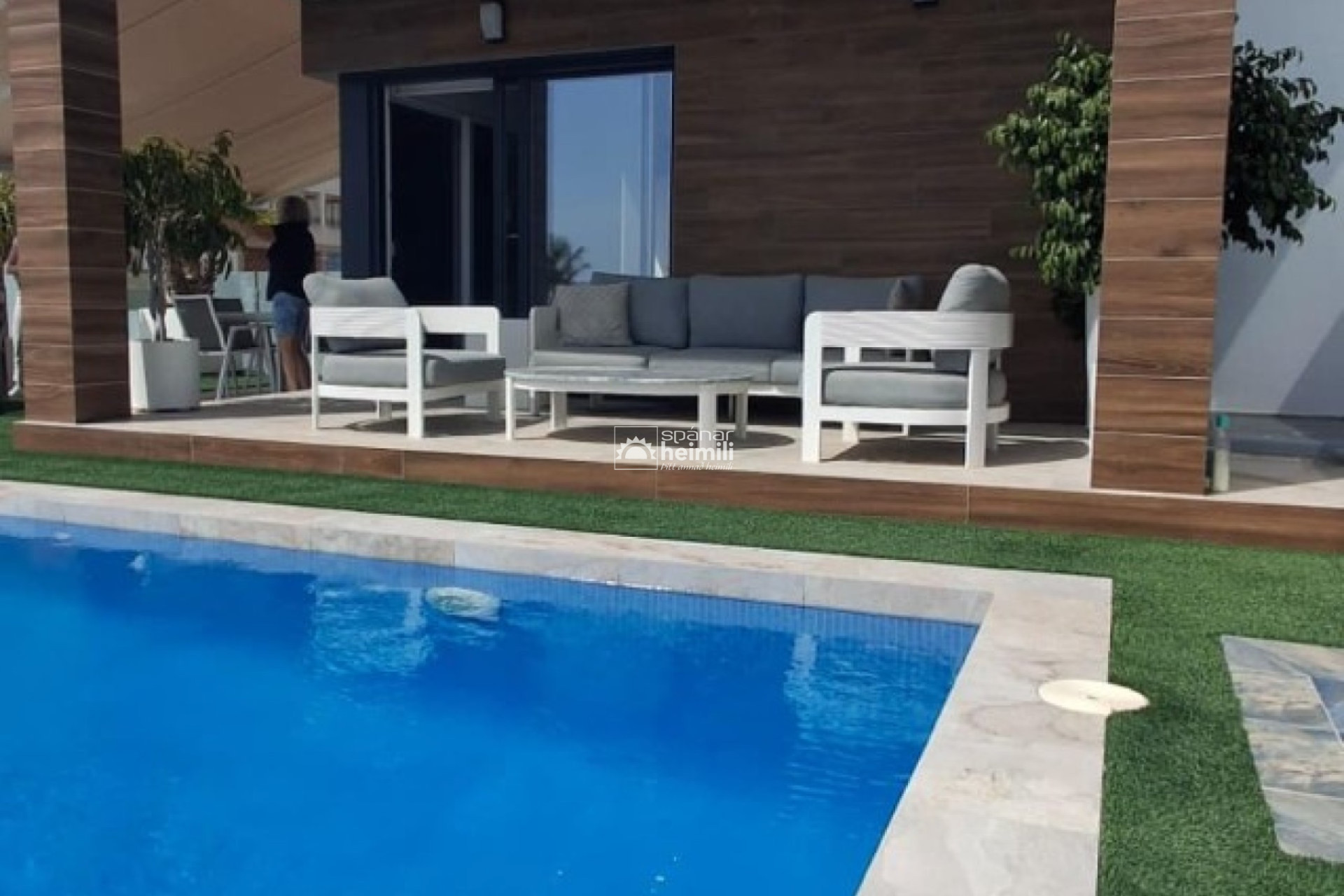 Reventa - Villa -
Vistabella