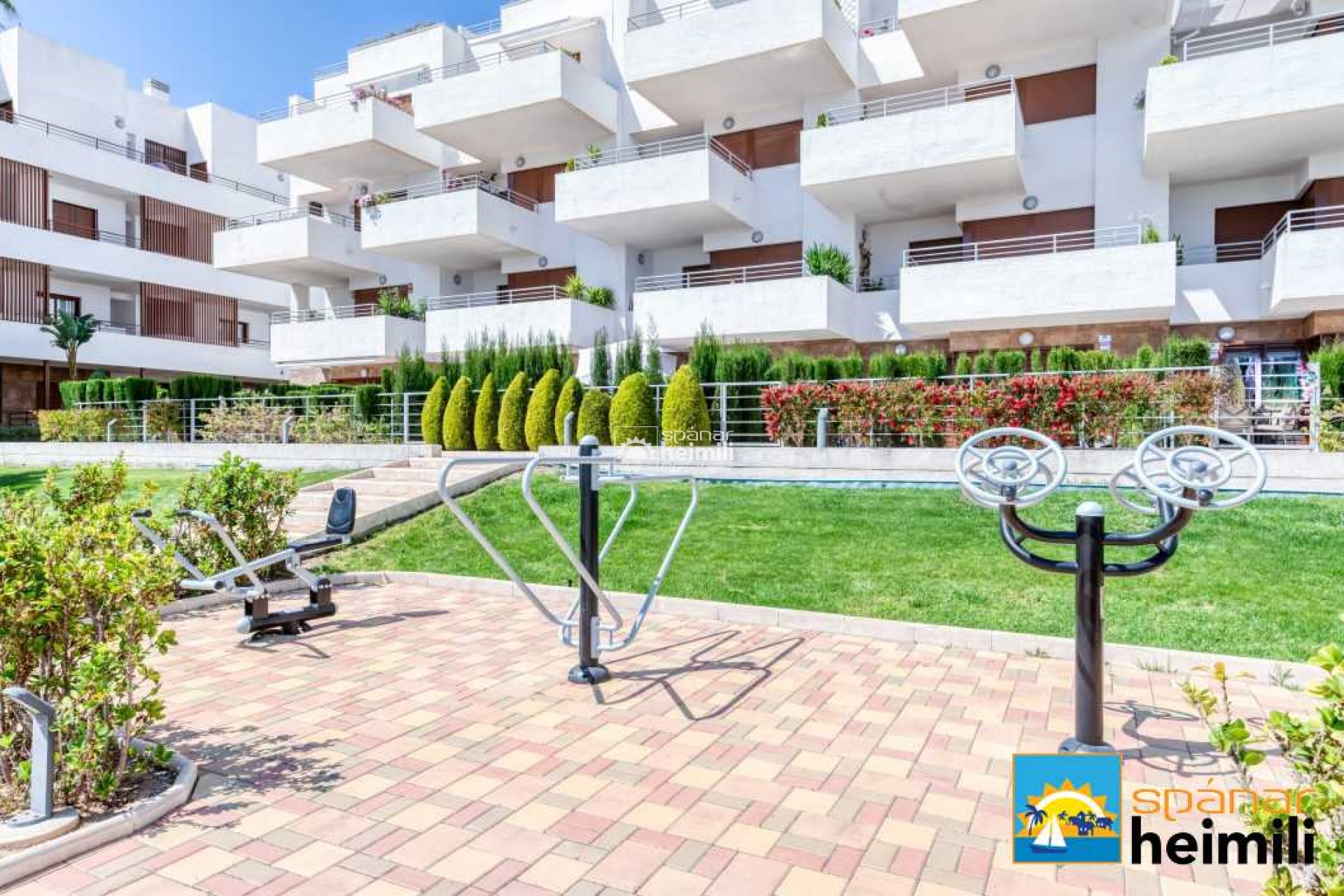 Revente - Appartement -
Cabo Roig