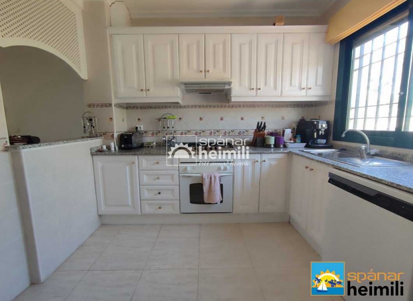 Revente - Appartement -
Cabo Roig