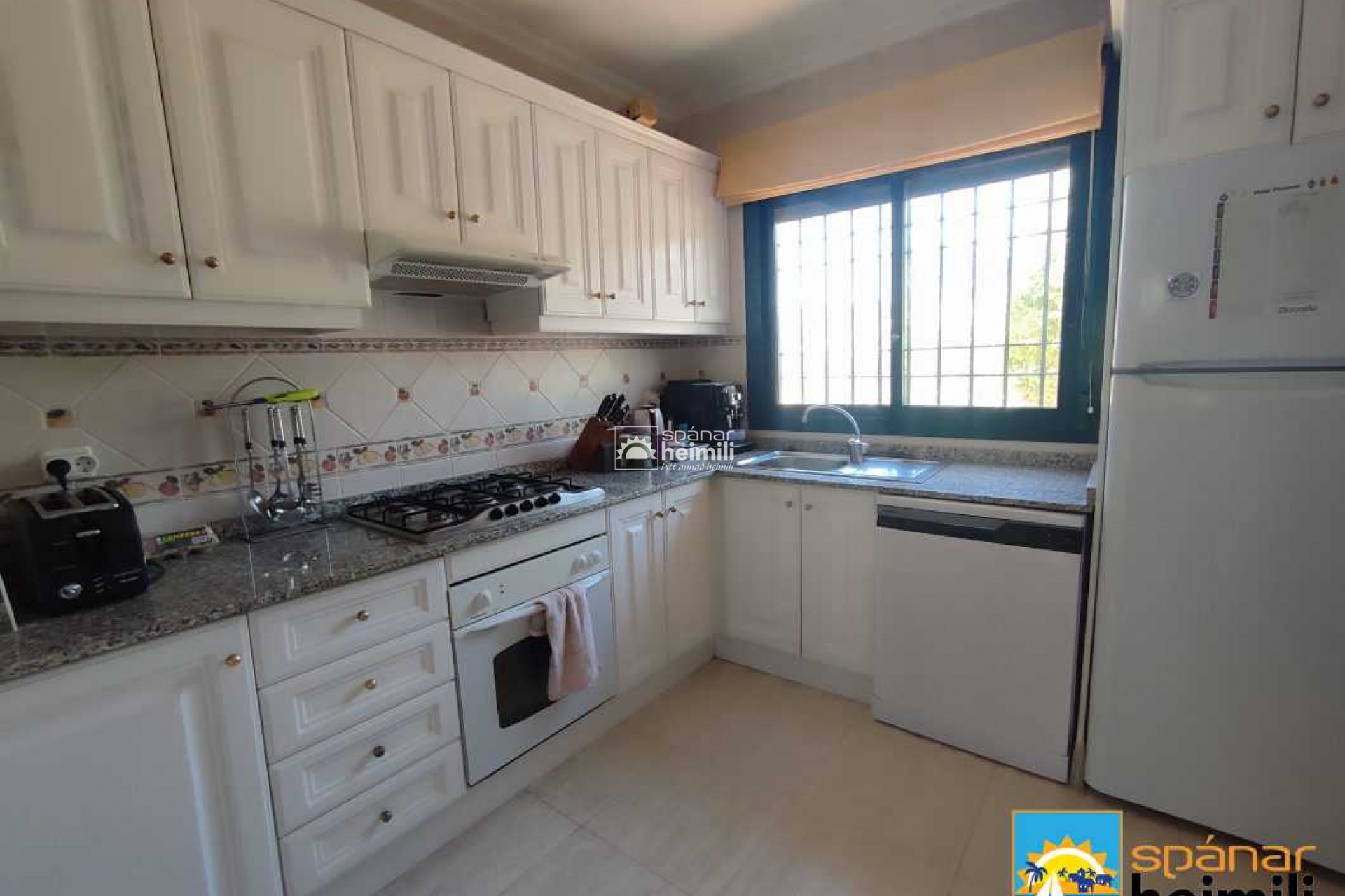 Revente - Appartement -
Cabo Roig