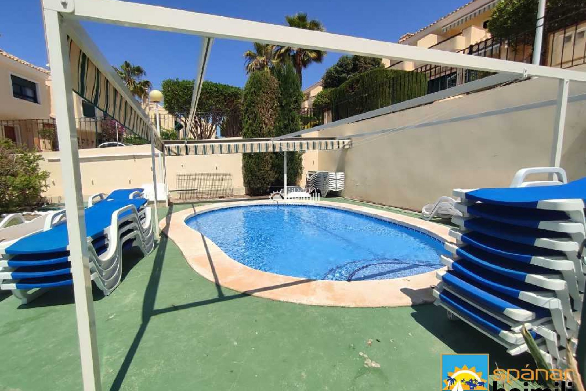 Revente - Appartement -
Cabo Roig