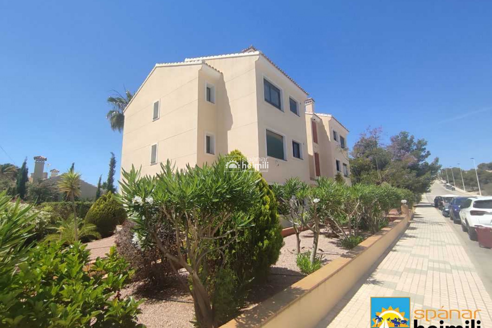 Revente - Appartement -
Cabo Roig