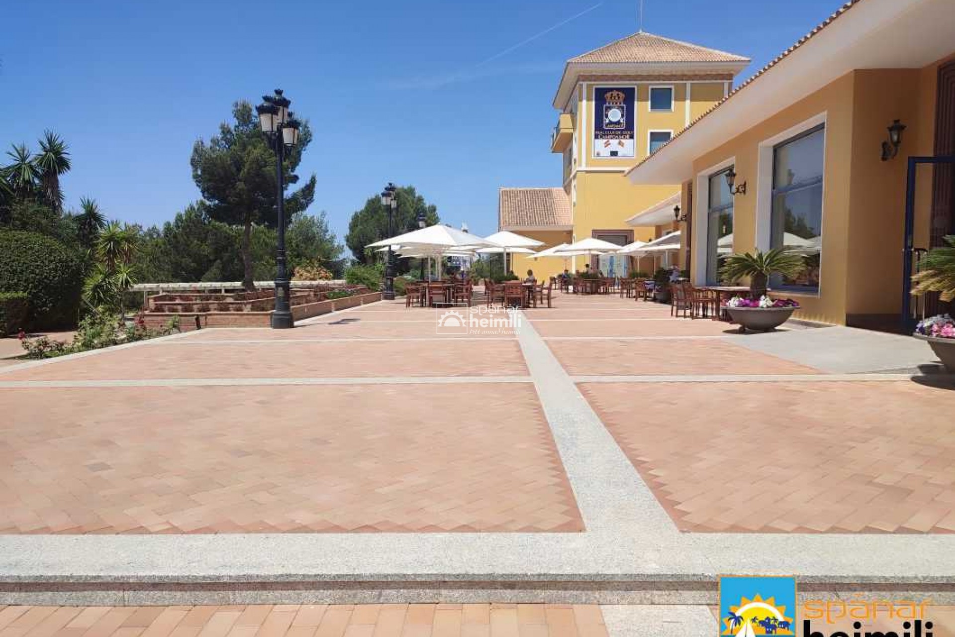 Revente - Appartement -
Cabo Roig