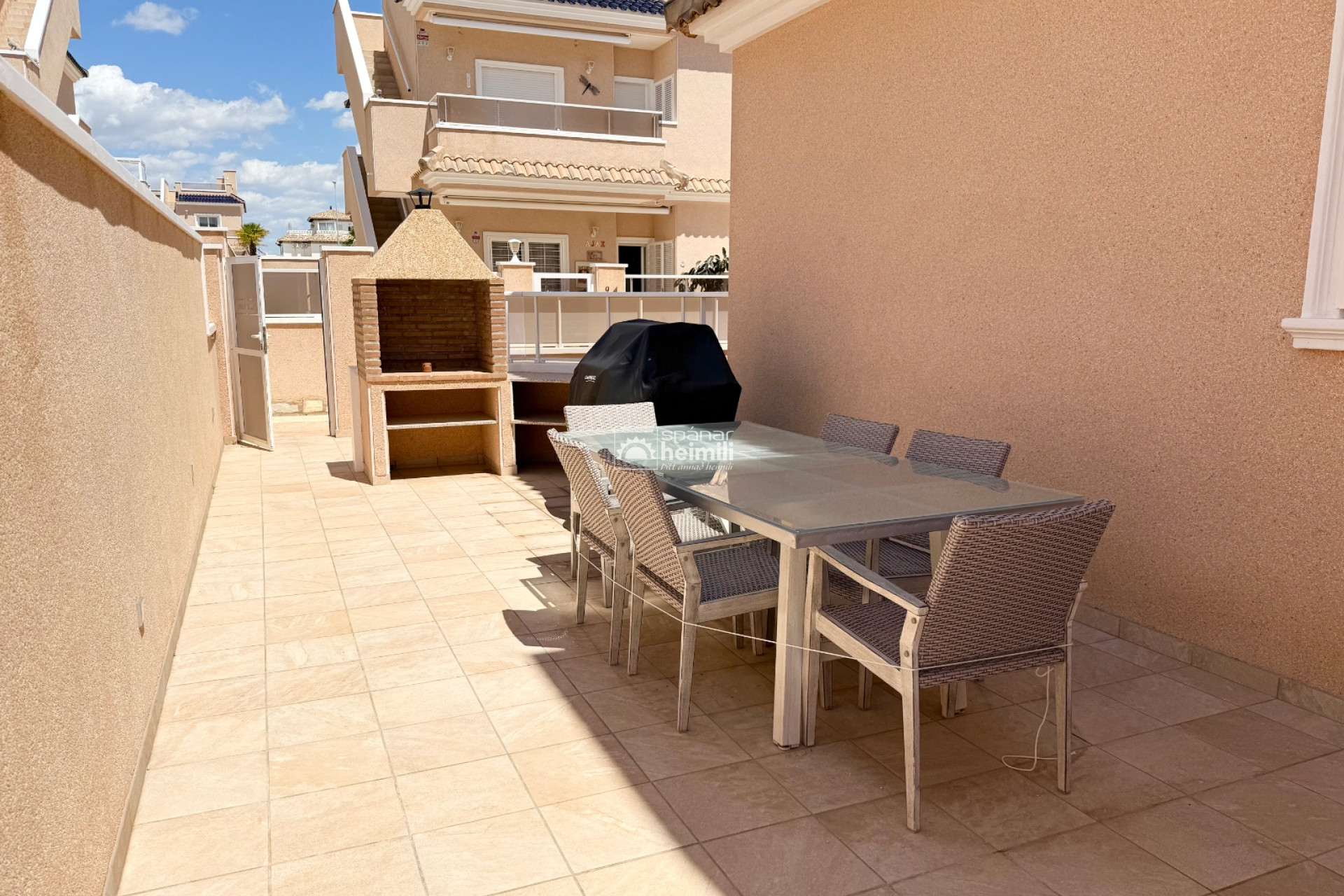 Revente - Appartement -
Cabo Roig