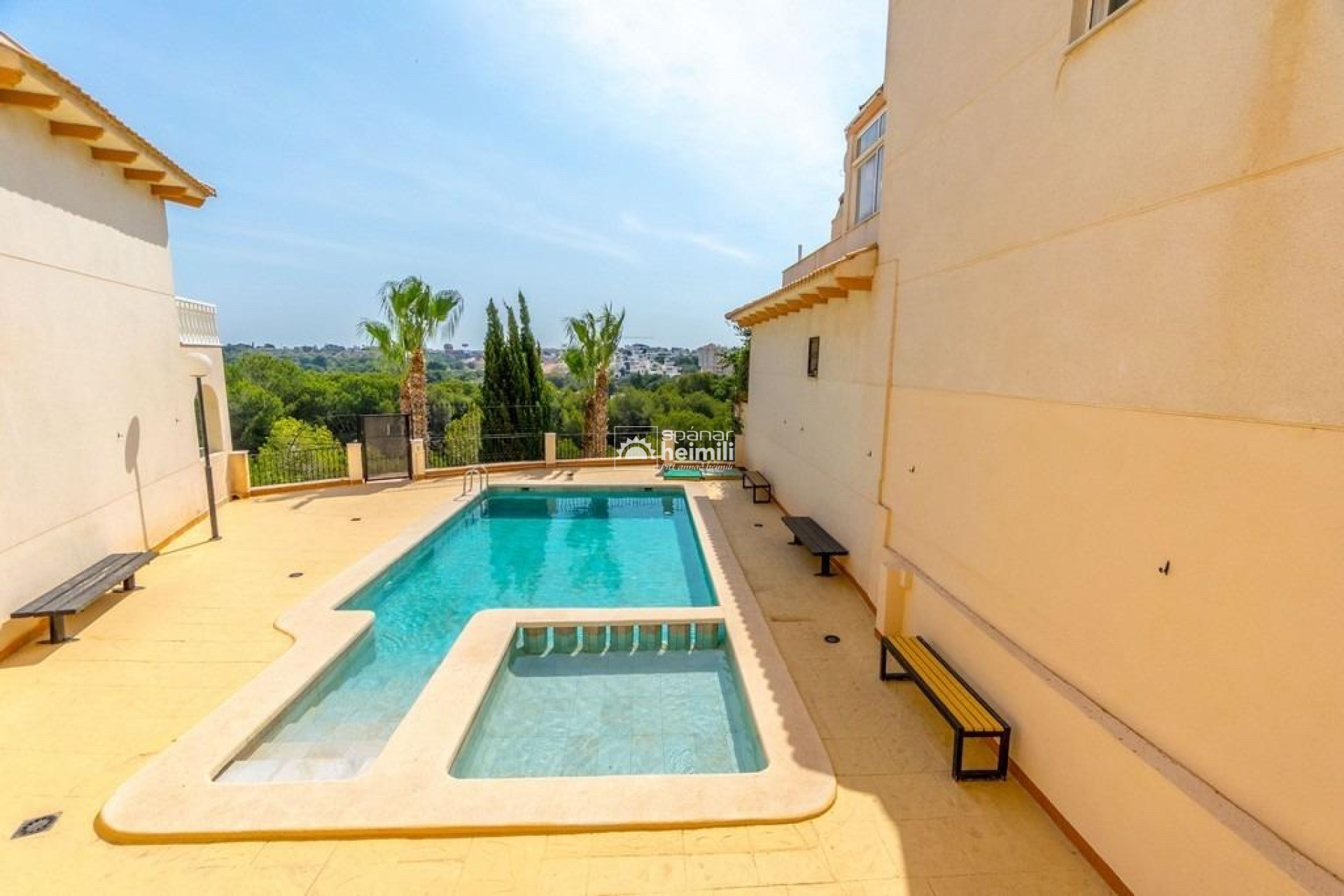 Revente - Appartement -
Campoamor/Las Ramblas