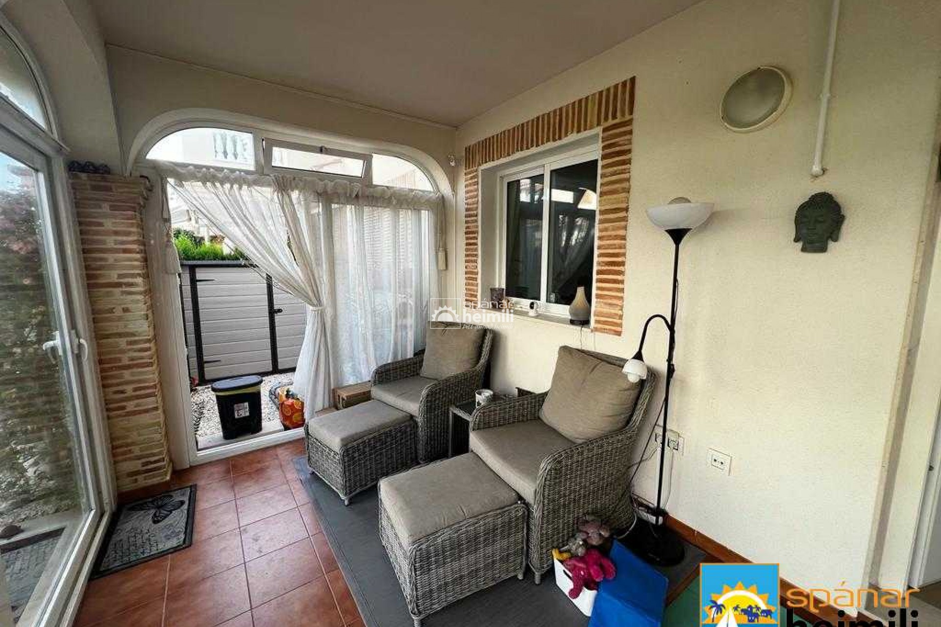 Revente - Appartement dans un duplex -
Playa flamenca