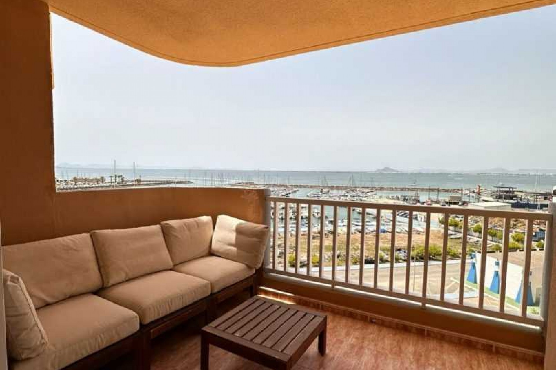 Revente - Appartement -
La Manga del Mar Menor