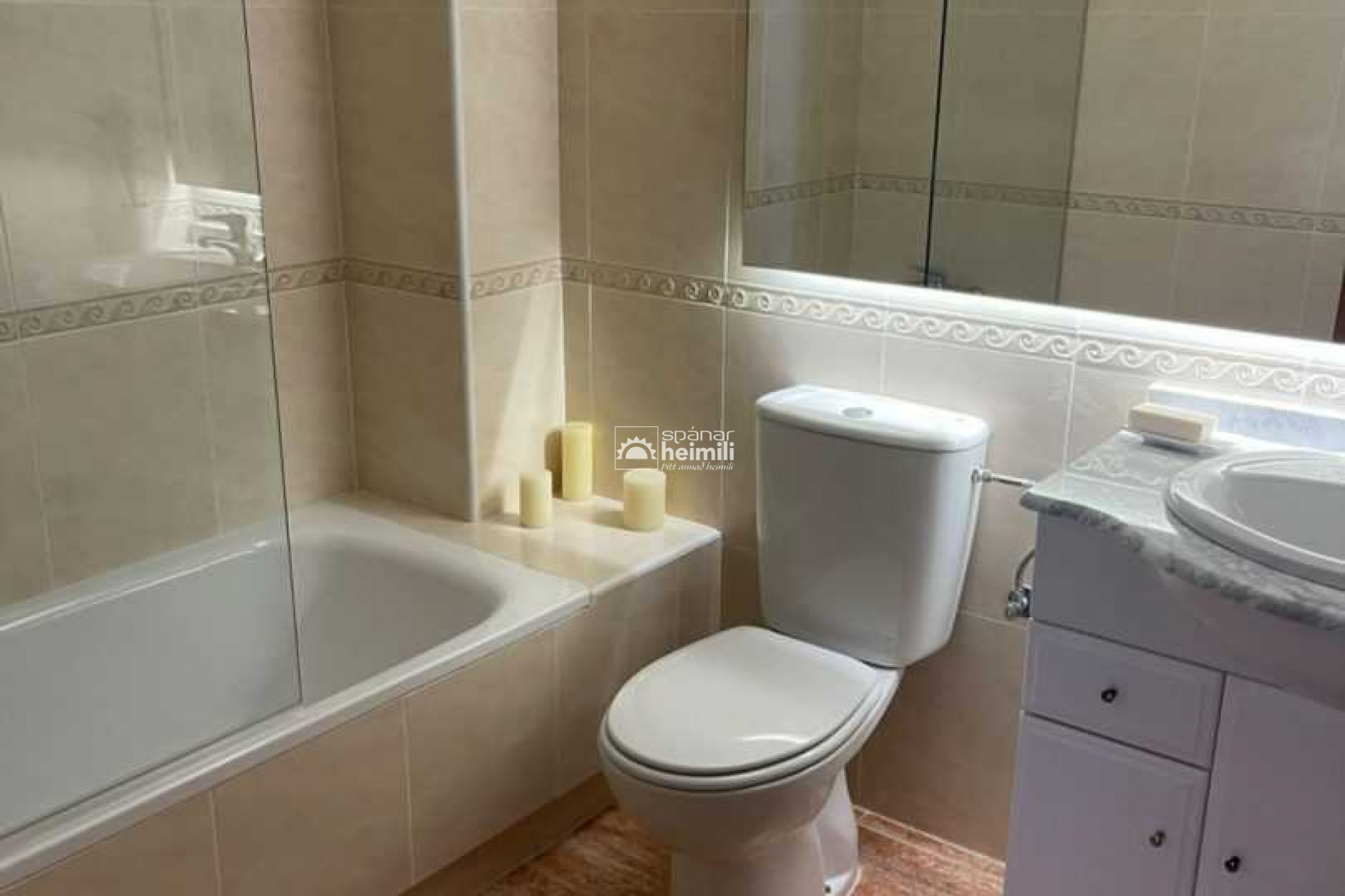 Revente - Appartement -
La Manga del Mar Menor