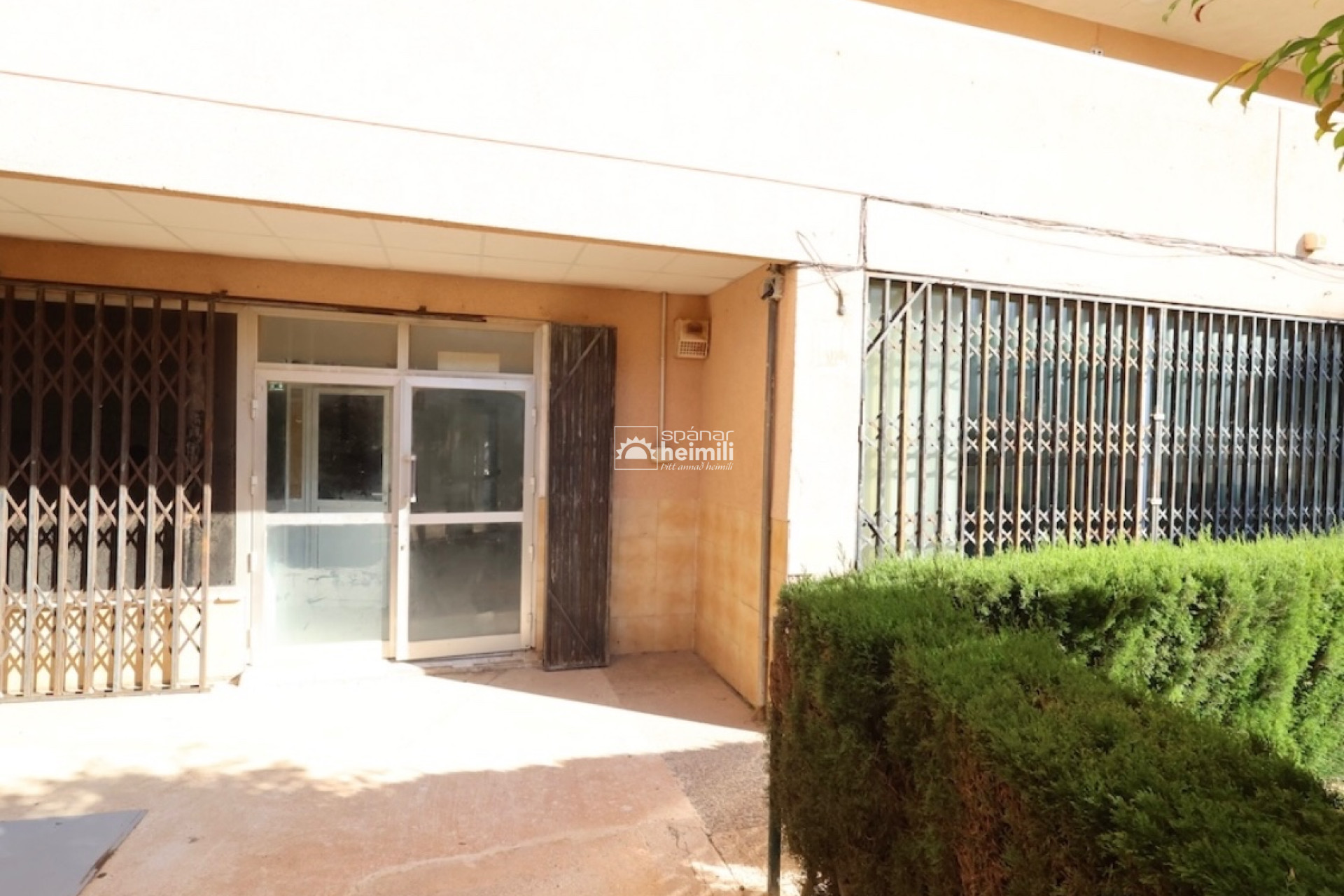 Revente - Appartement -
La Zenia