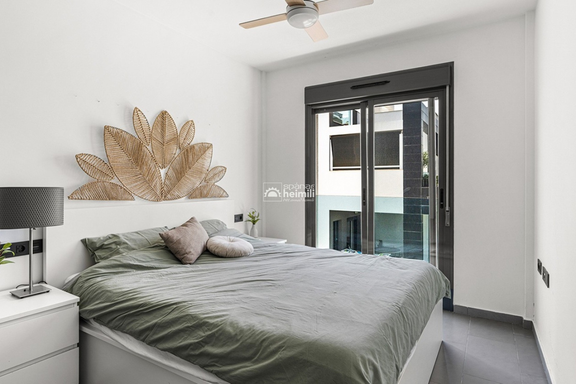 Revente - Appartement -
La Zenia