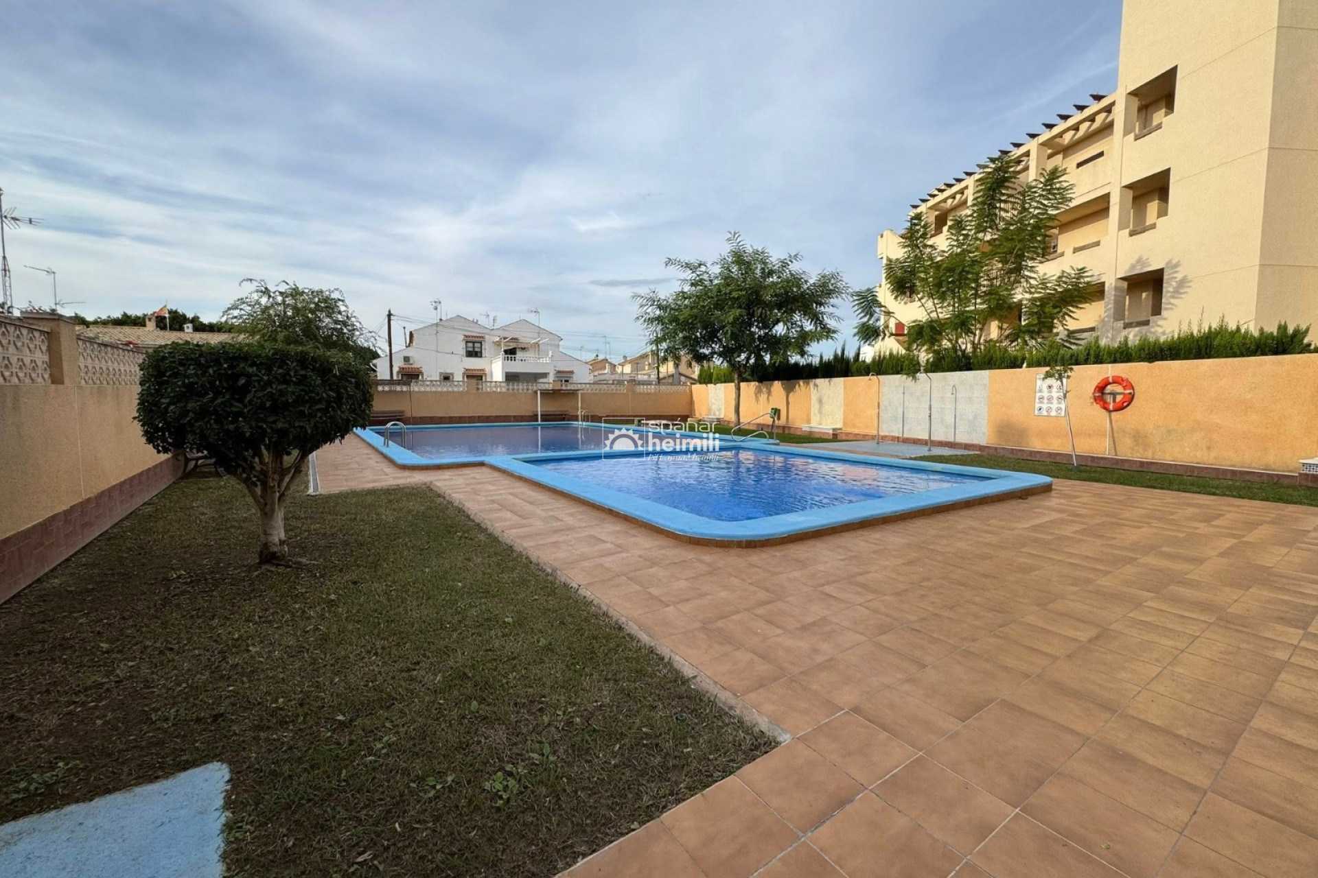 Revente - Appartement -
La Zenia