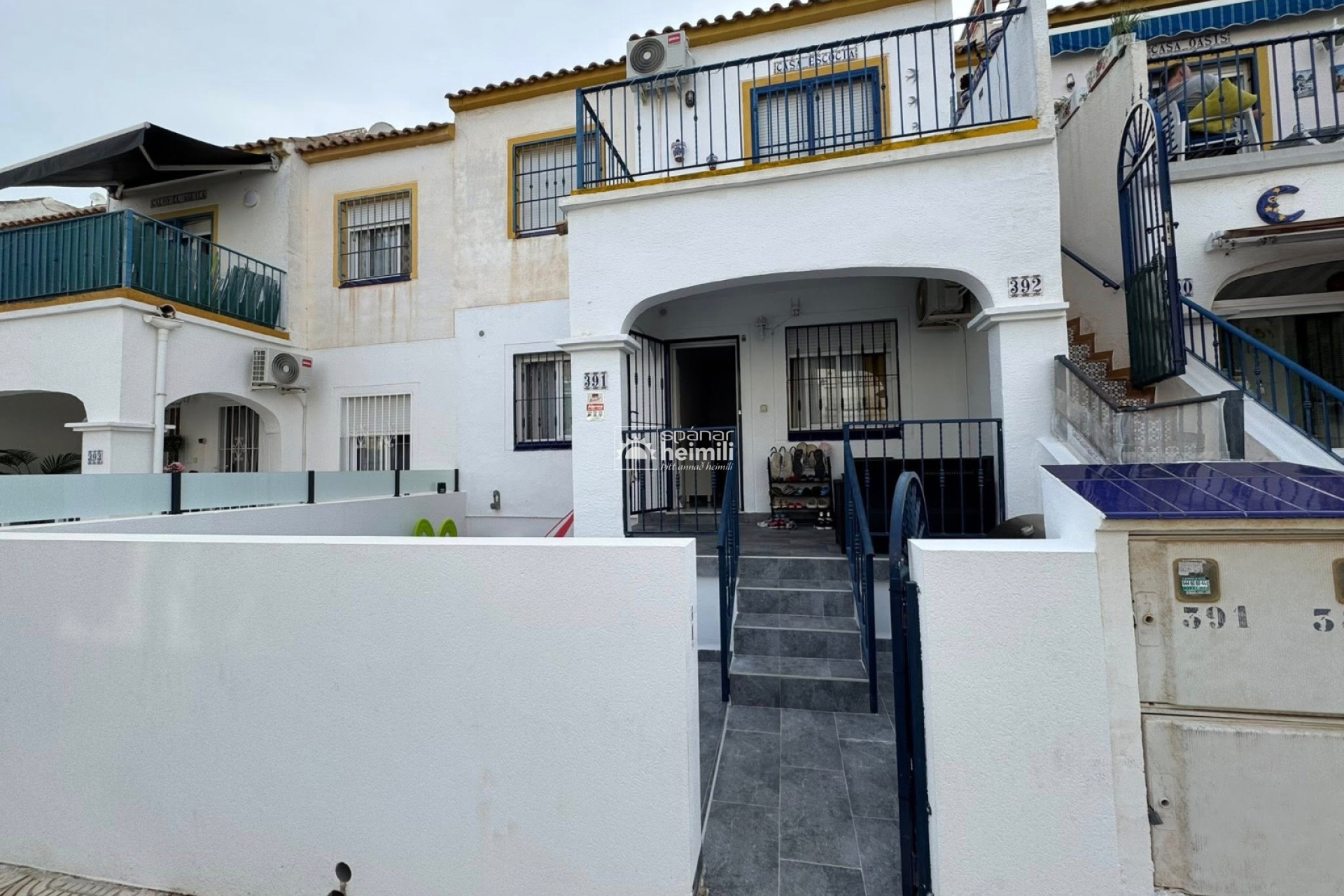 Revente - Appartement -
La Zenia