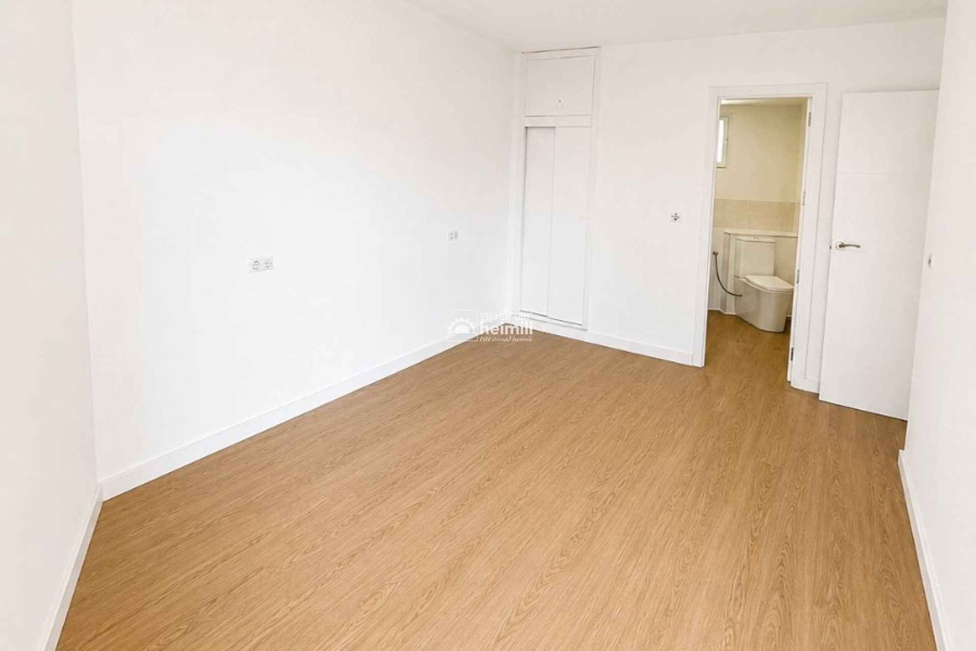 Revente - Appartement -
La Zenia