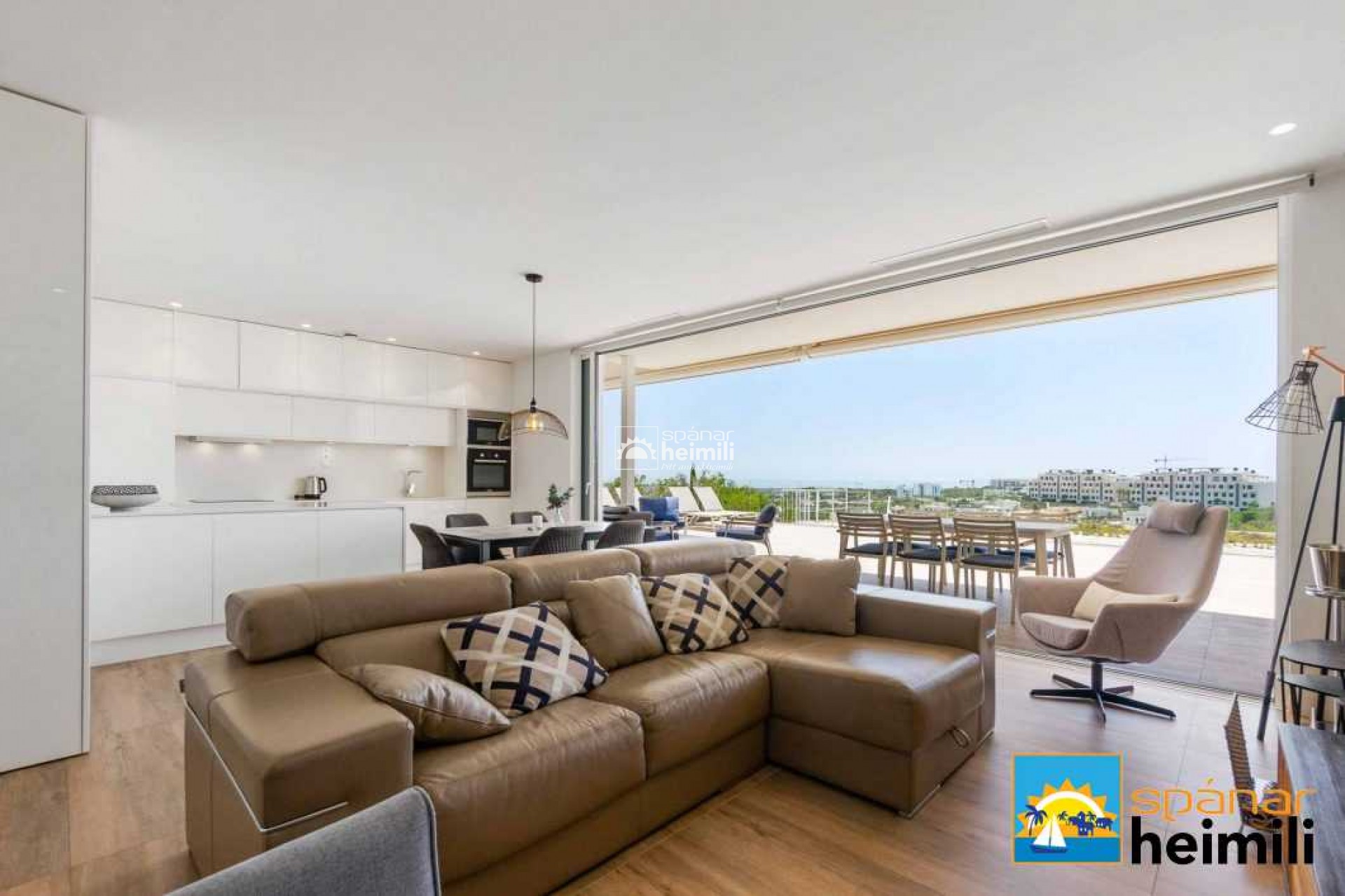 Revente - Appartement -
Las Colinas