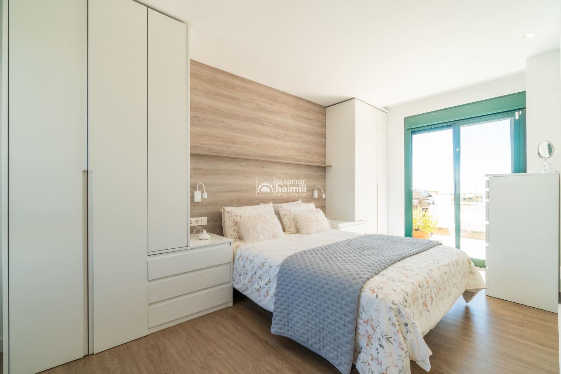 Revente - Appartement -
Orihuela Costa - Campoamor