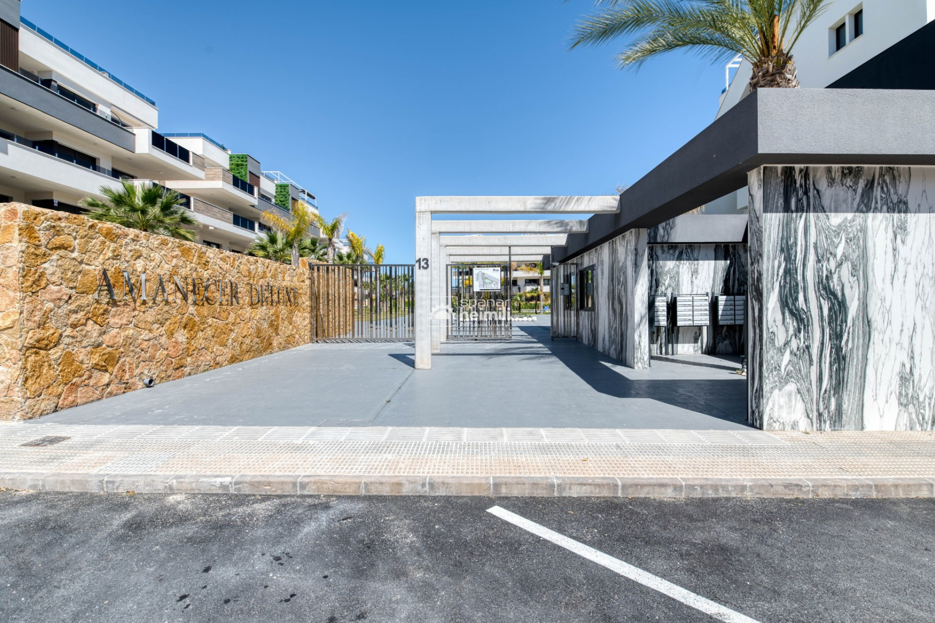 Revente - Appartement -
Playa flamenca