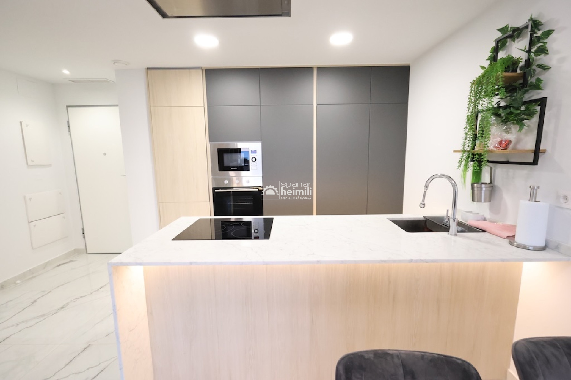 Revente - Appartement -
Playa flamenca