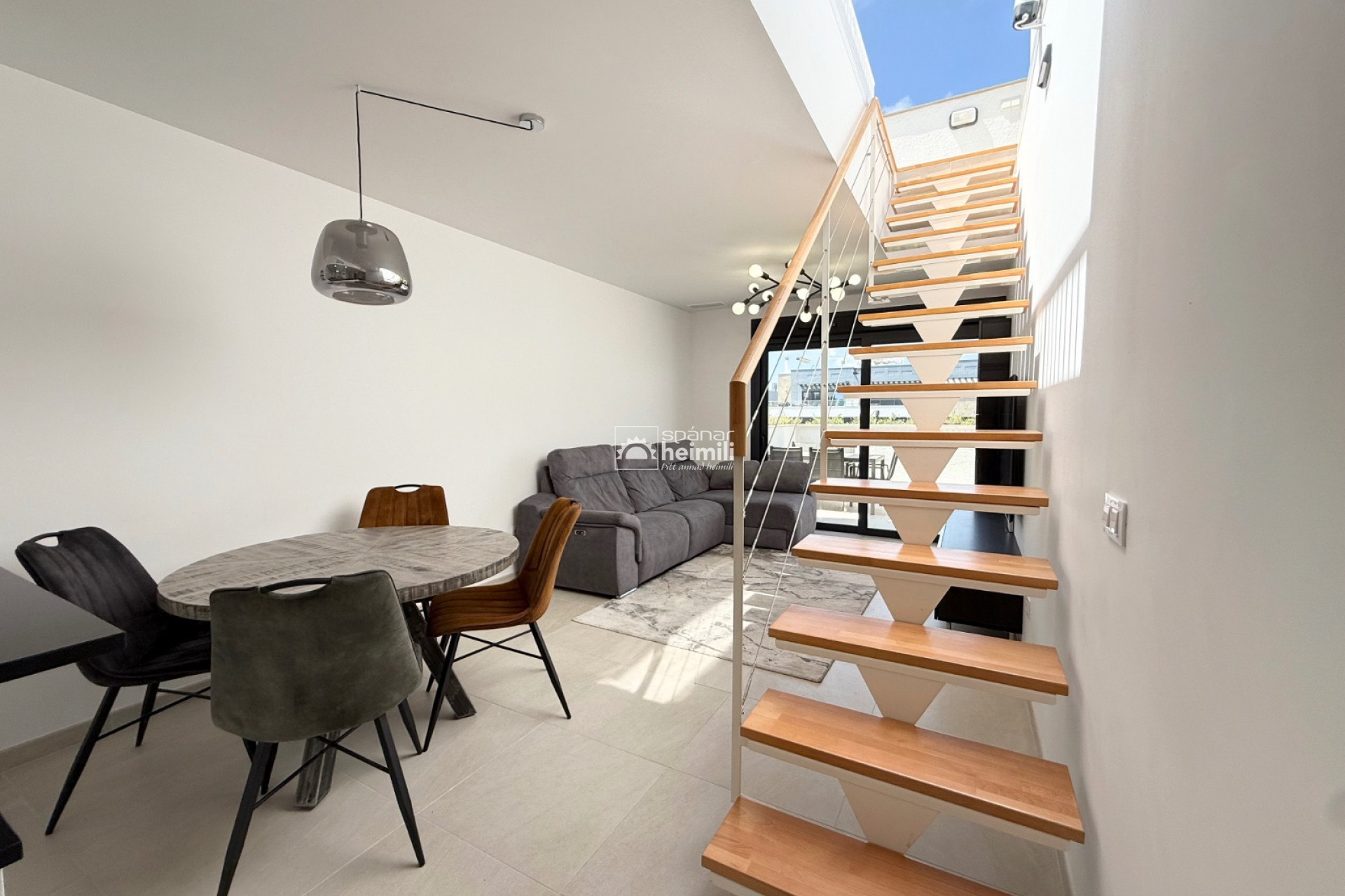 Revente - Appartement -
Playa flamenca