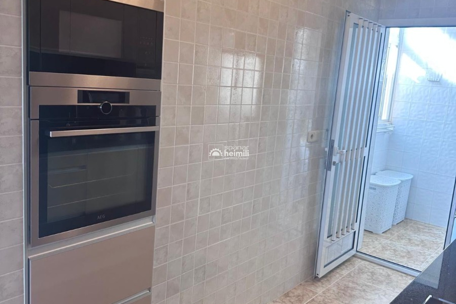 Revente - Appartement -
Punta Prima