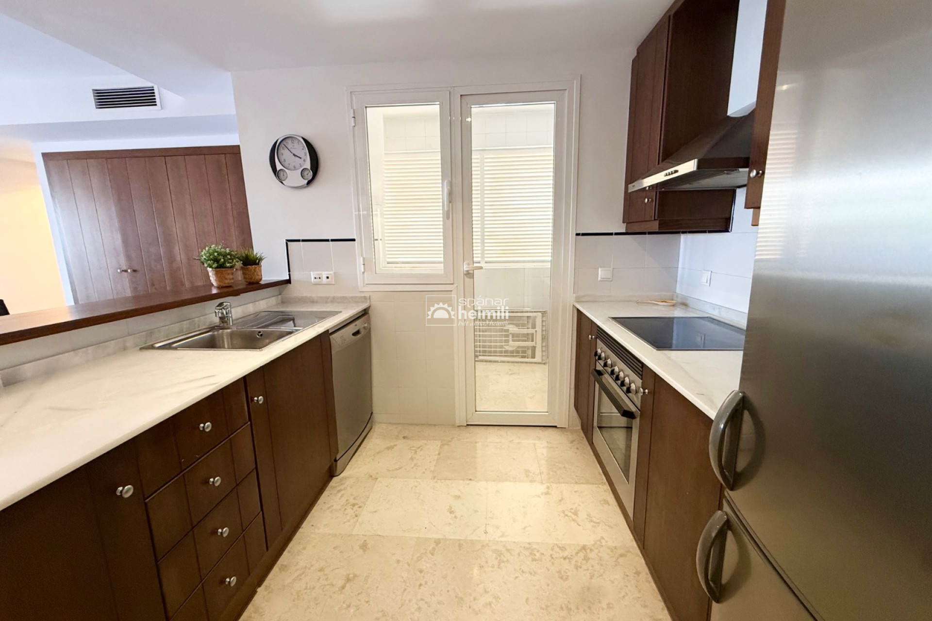 Revente - Appartement -
Punta Prima