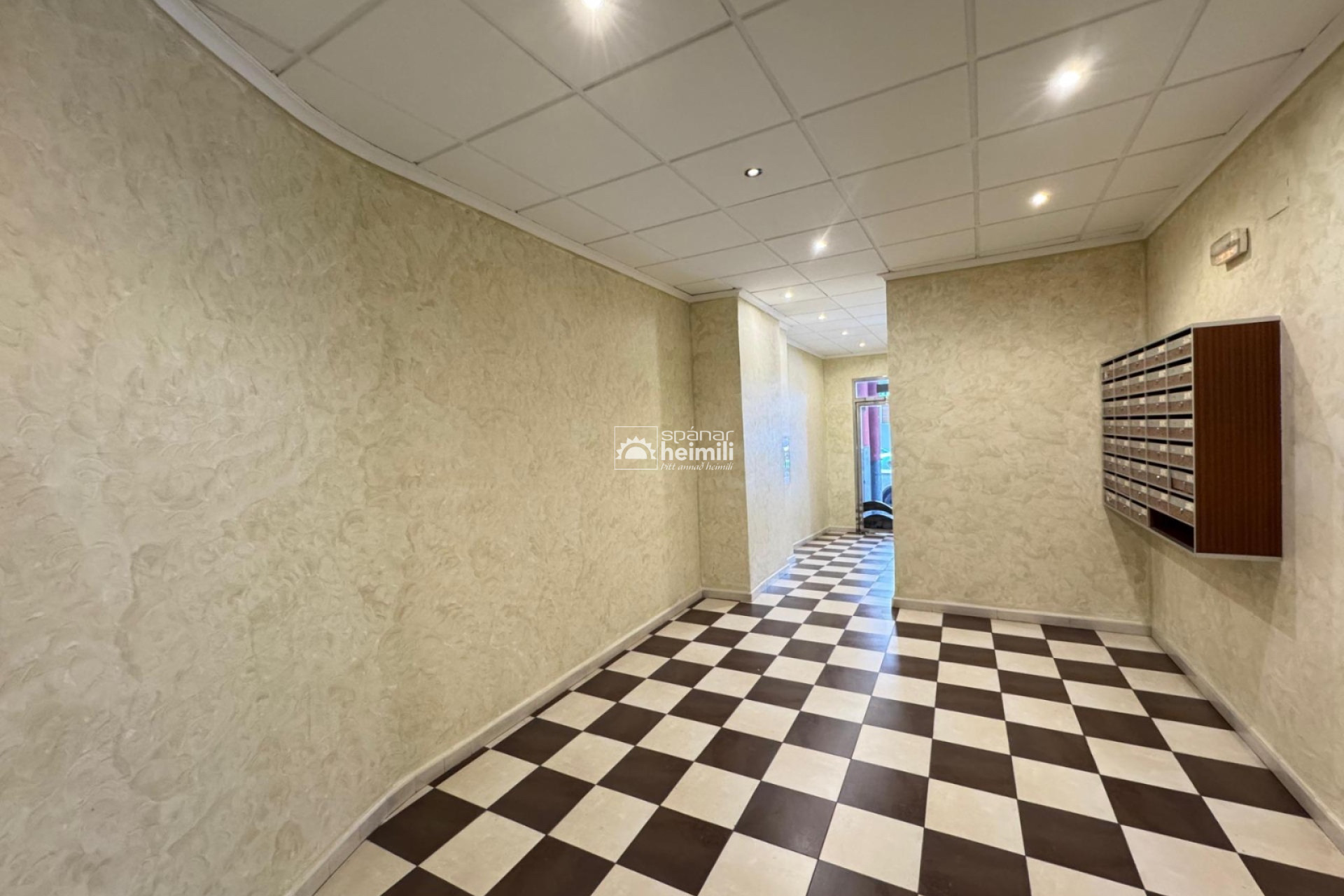 Revente - Appartement -
Torrevieja