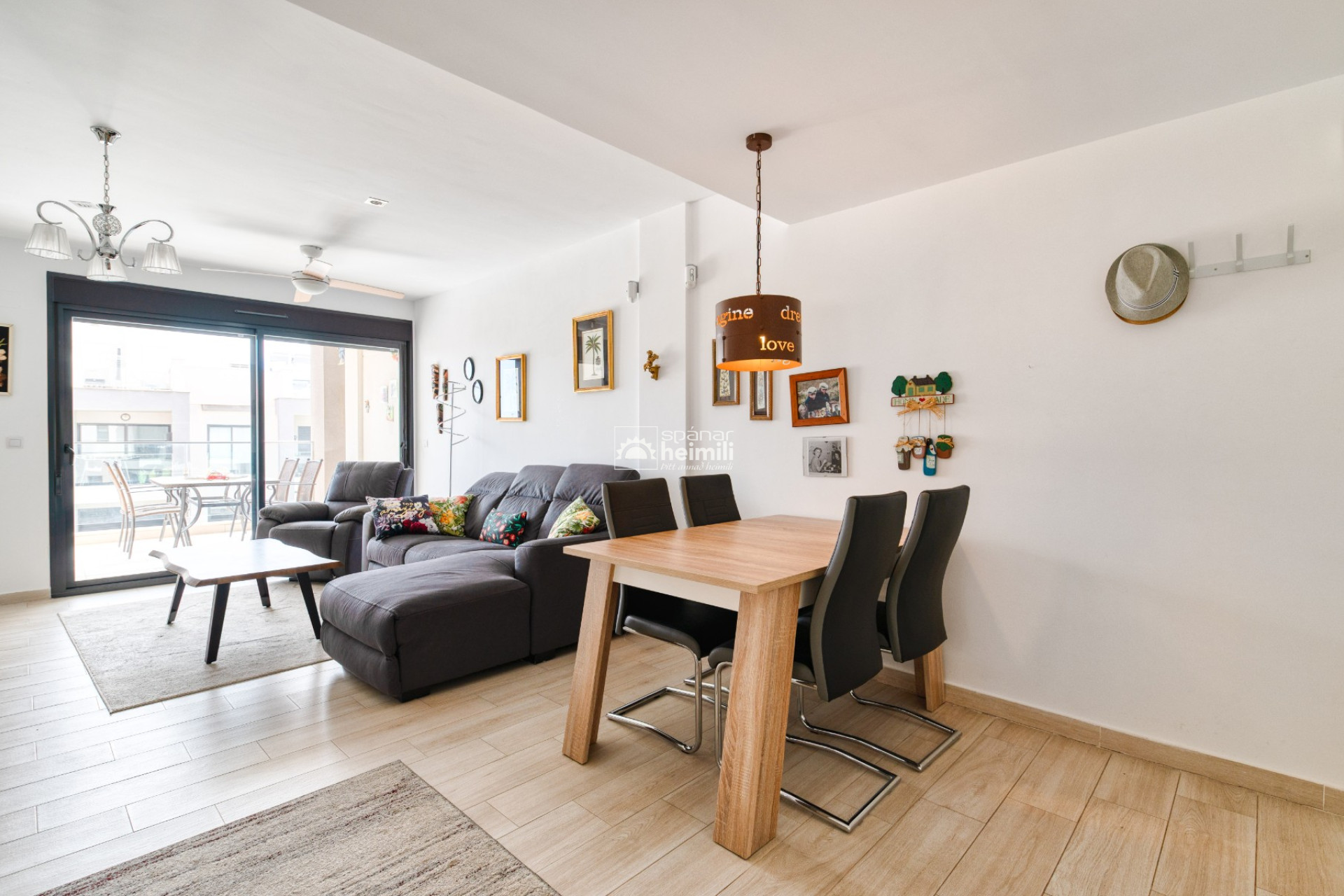 Revente - Appartement -
Villamartin