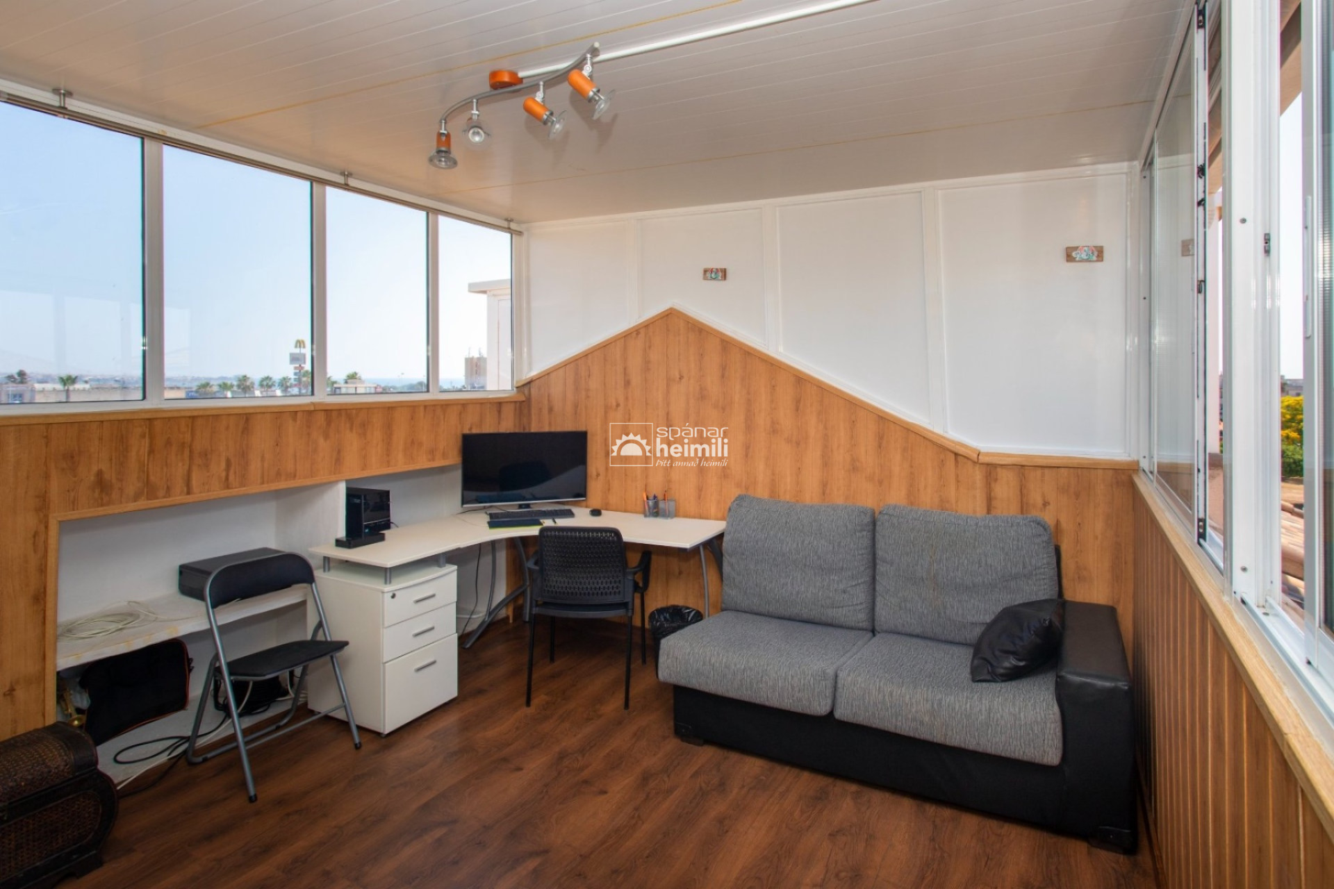 Revente - Bungalow -
Punta Prima