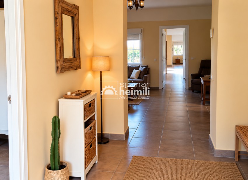 Revente - finca -
Tallante