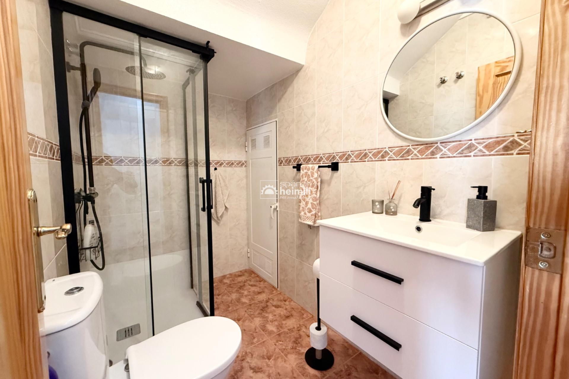 Revente - Maison jumelée d’un côté -
Cabo Roig