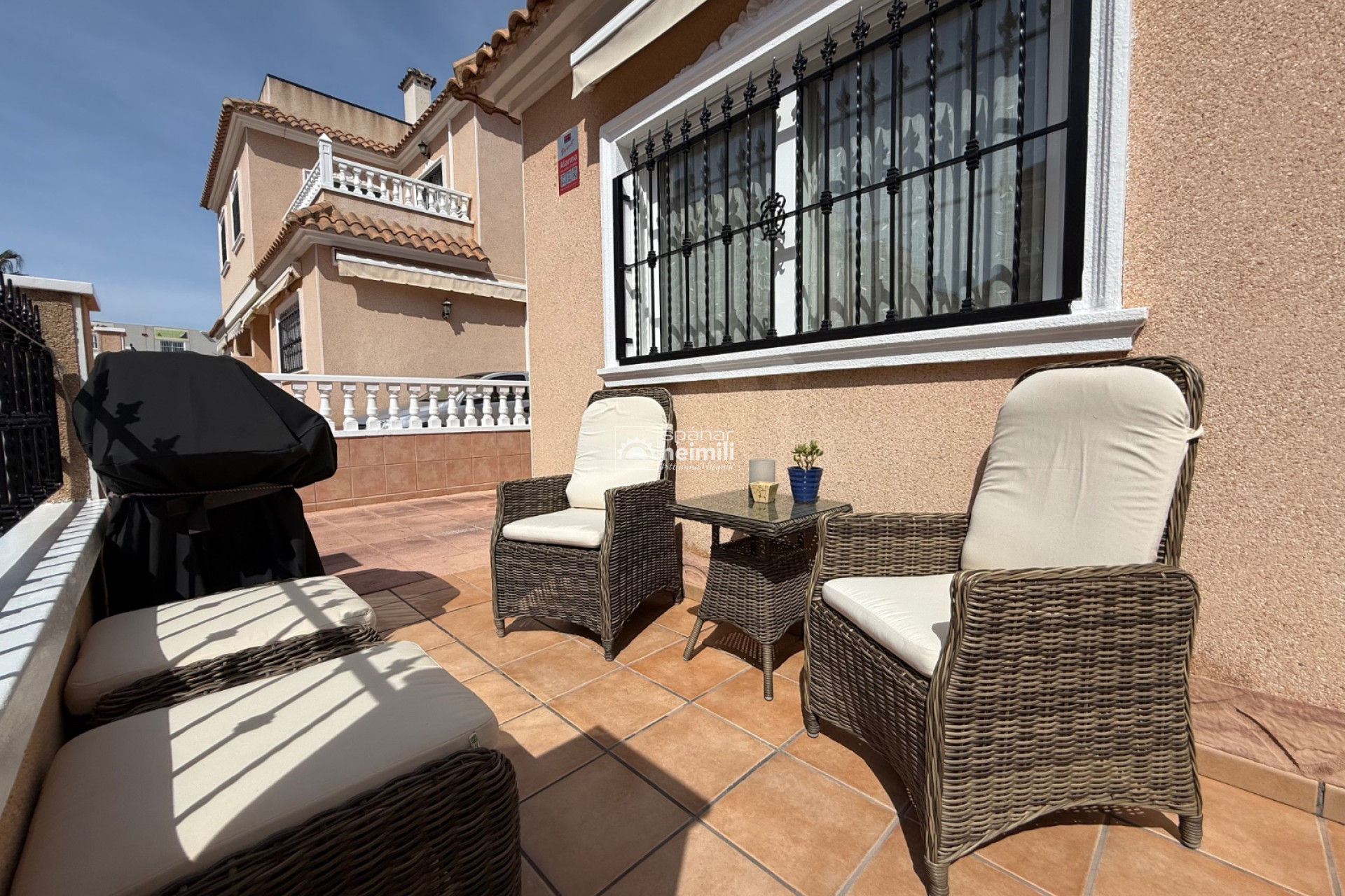 Revente - Maison jumelée d’un côté -
Cabo Roig