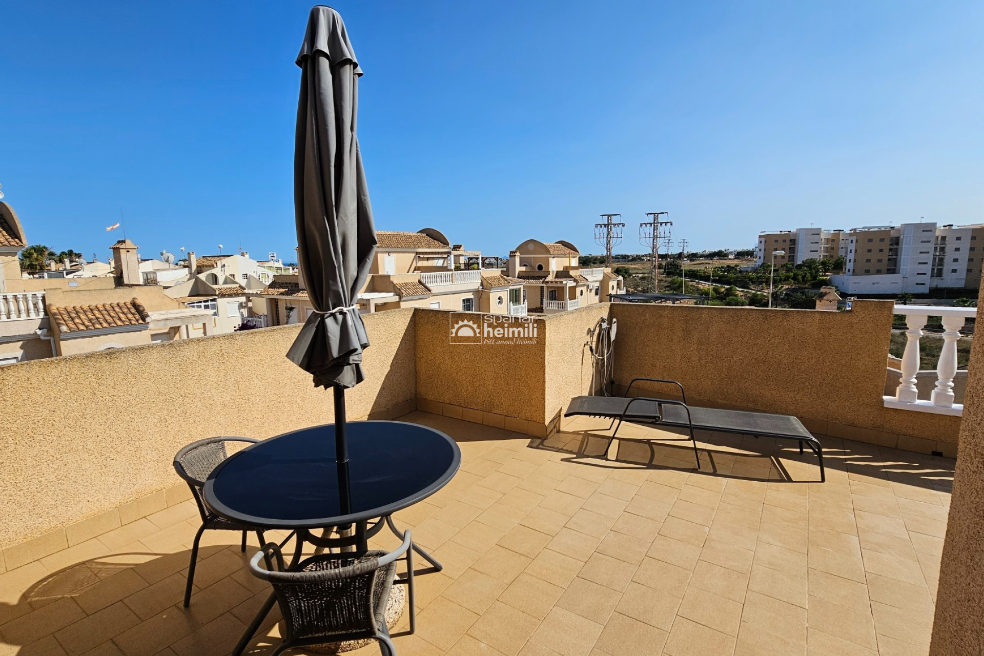 Revente - Maison jumelée d’un côté -
Playa flamenca