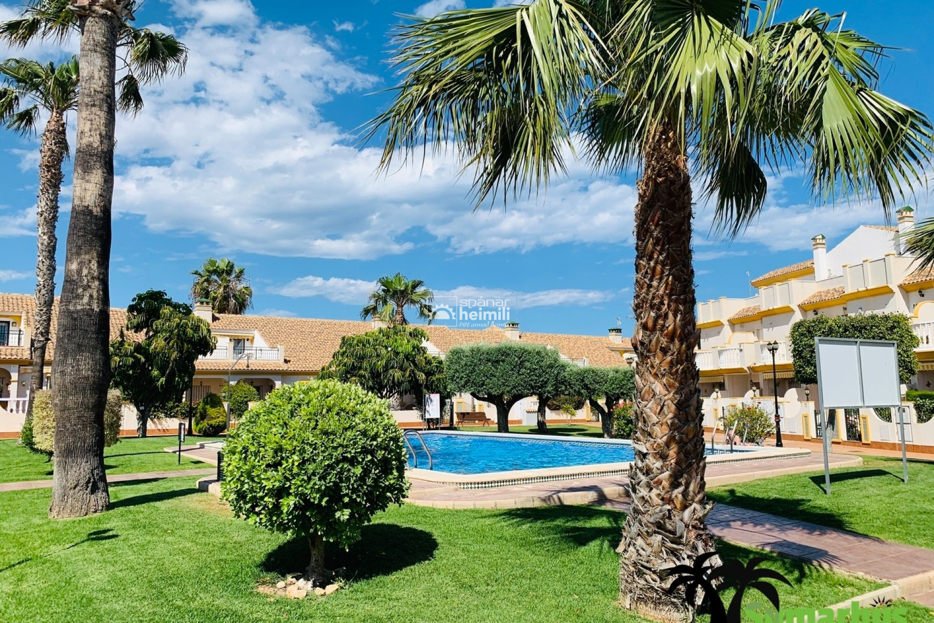 Revente - Mitoyenne -
Cabo Roig